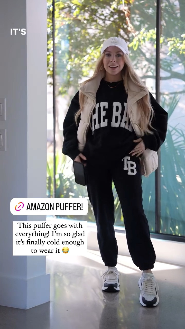 This puffer from Amazon goes with everything! 

#LTKStyleTip #LTKSeasonal #LTKWatchNow