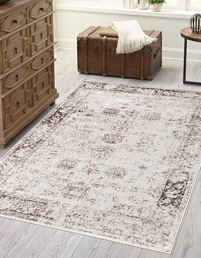 Unique Loom Sofia Collection Traditional Vintage Beige Area Rug (7' 10" x 10') | Amazon (US)