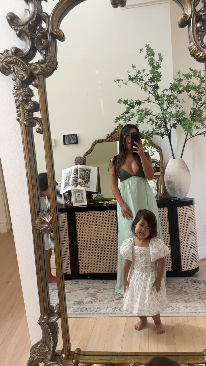 Abercrombie dress // summer outfit // beach vacation

#LTKmomlife #LTKSeasonal #LTKootd