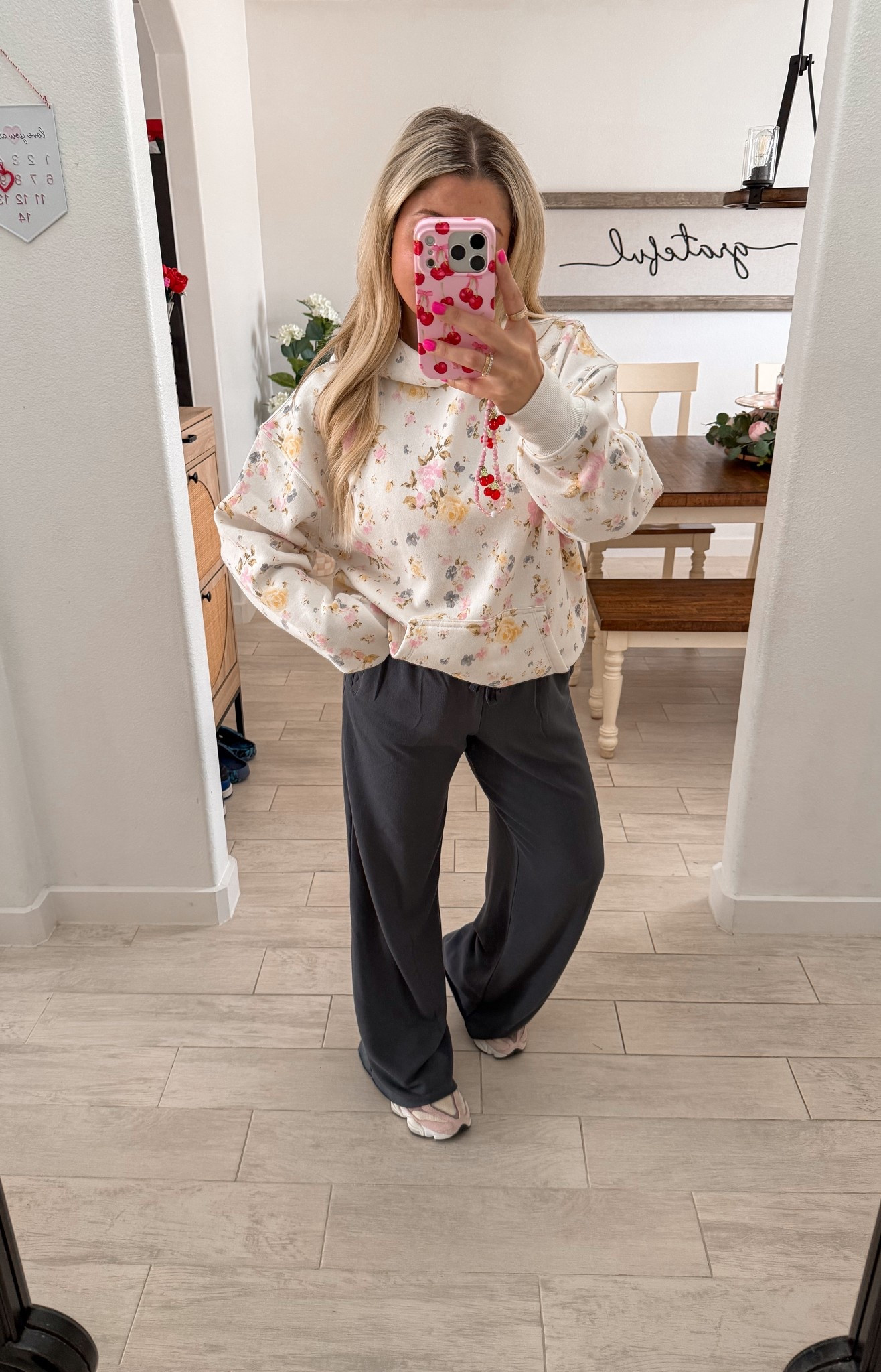 Comfy cute outfit
Hoodie small
Sweatpants small
New balance tts

#LTKootd