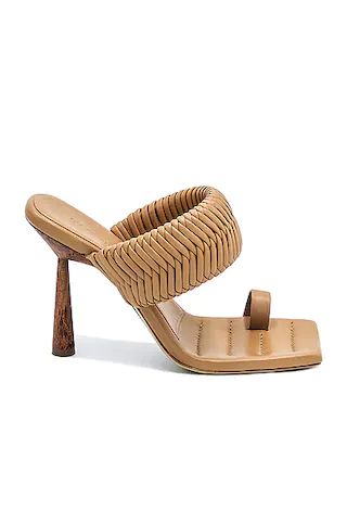 x RHW Toe Ring Mule | FWRD 