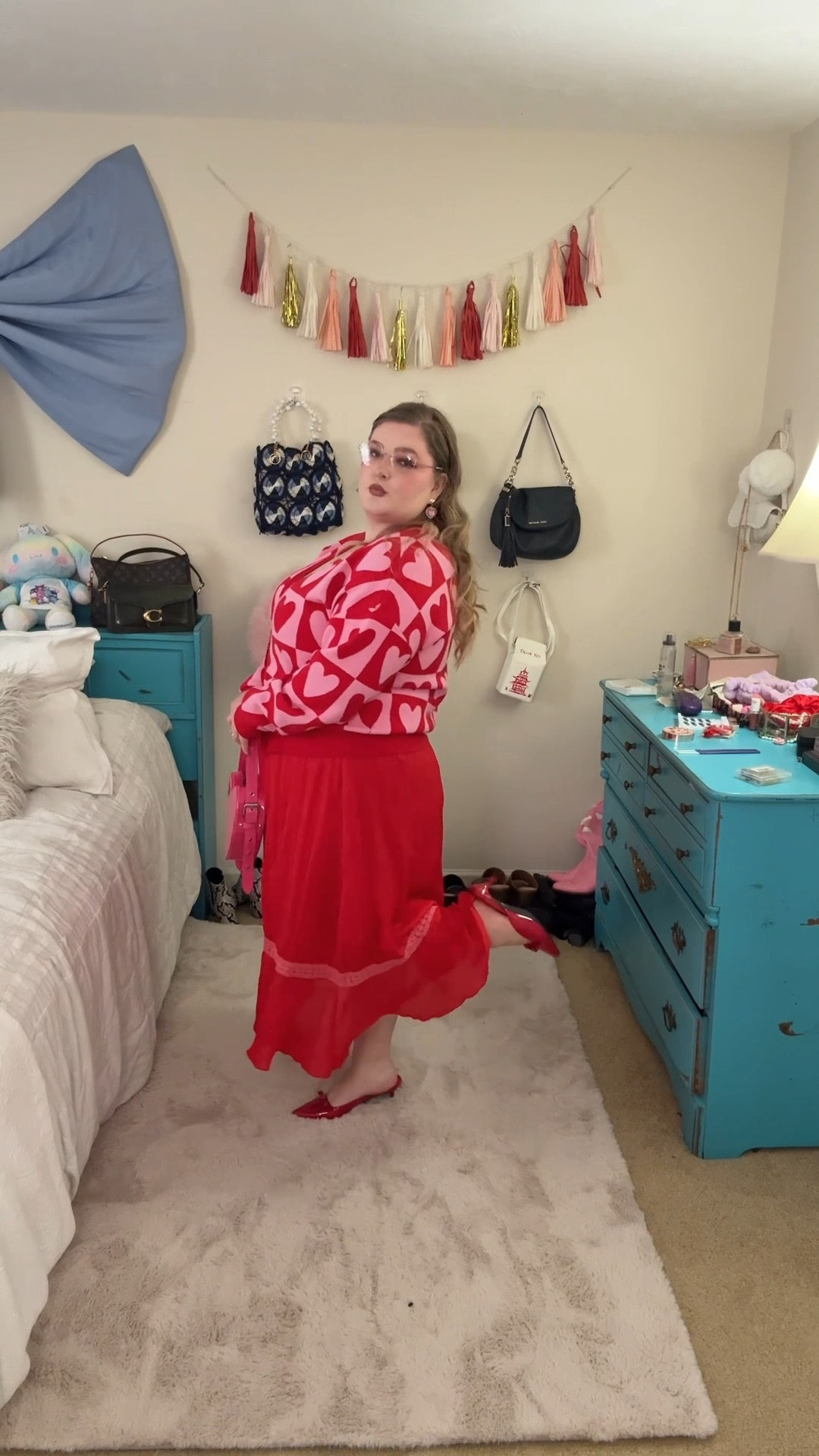 Day 2 of 10 days of curvy Valentine’s Day outfits ♥️ a little size 16 plus size & midsize valentines outfit inspo 

#LTKMidsize #LTKValentine #LTKPlusSize