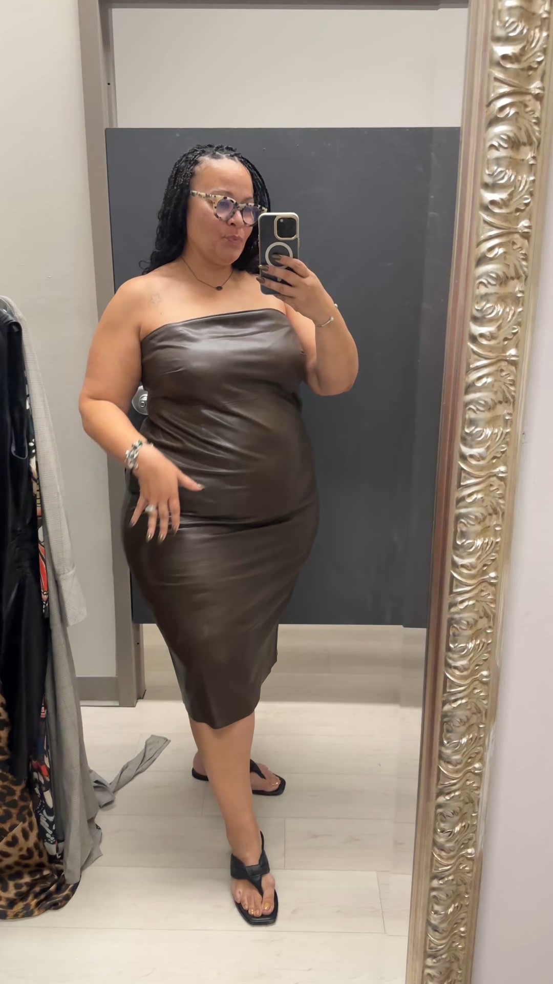 Ooowee @ashleygraham X @jcpenney this drop has my HEART!! 

Every single piece is a must have! She did so well on this line and they hug our curves very well!! I’m wearing an 18 these are pretty true to size! Which look is your fave?!



#LTKFindsUnder100 #LTKStyleTip #LTKPlusSize