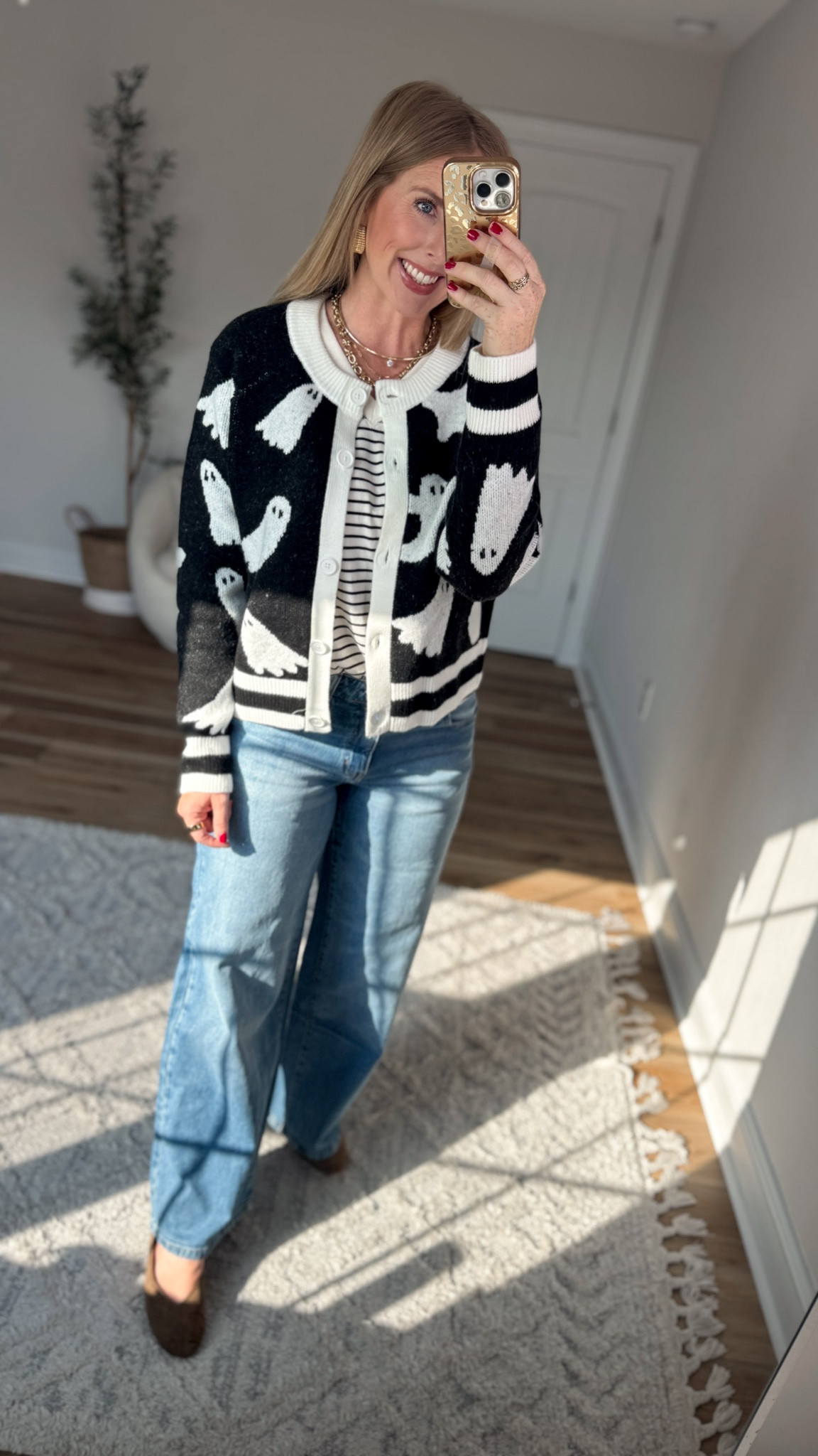 Weekend Walmart Wins try-on
Ghost cardigan- medium 
Striped tee- small, runs oversized 
Side tab wide leg jeans- 7, I sized up for a slouchy fit

#LTKootd