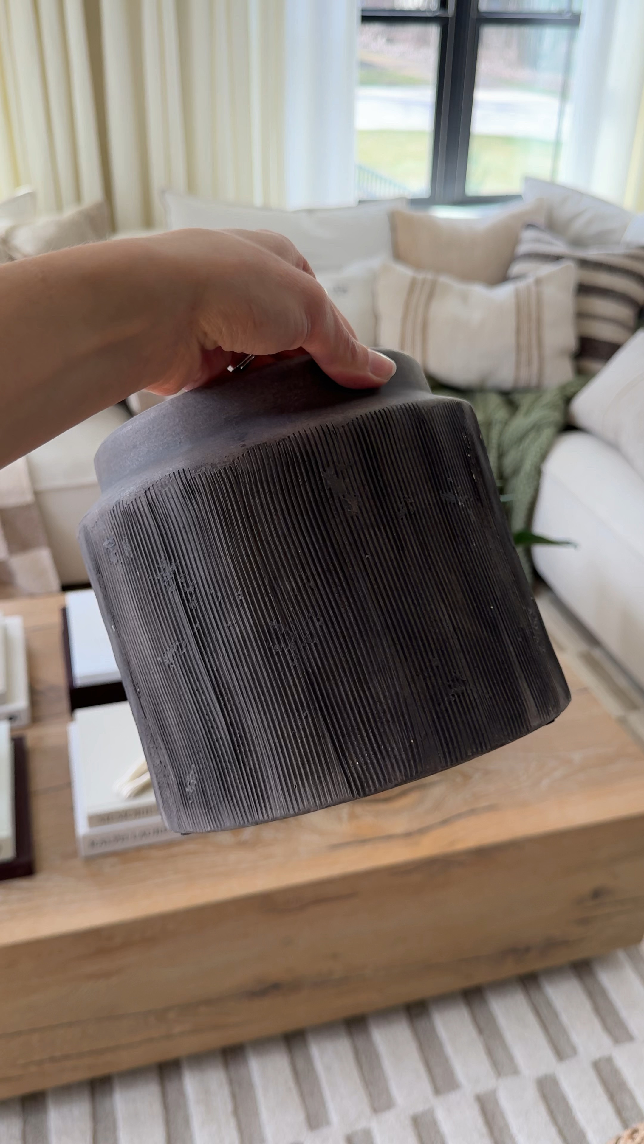 Such a beautiful planter! Can’t beat the price too! #walmarthome #walmartdecor #walmartfind

#LTKSeasonal #LTKhome #LTKVideo