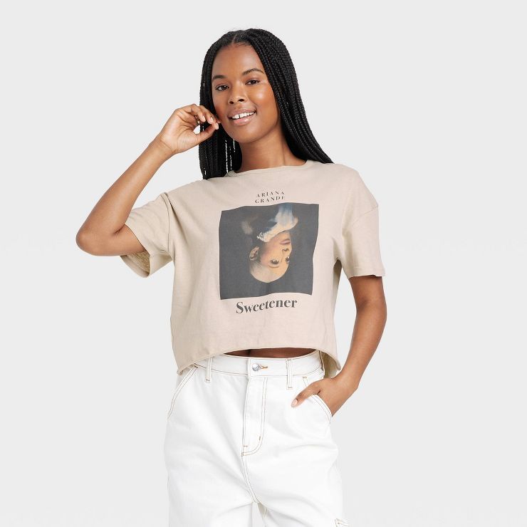 Women's Ariana Grande Short Sleeve Graphic Cropped T-Shirt - Cream XXL | Target