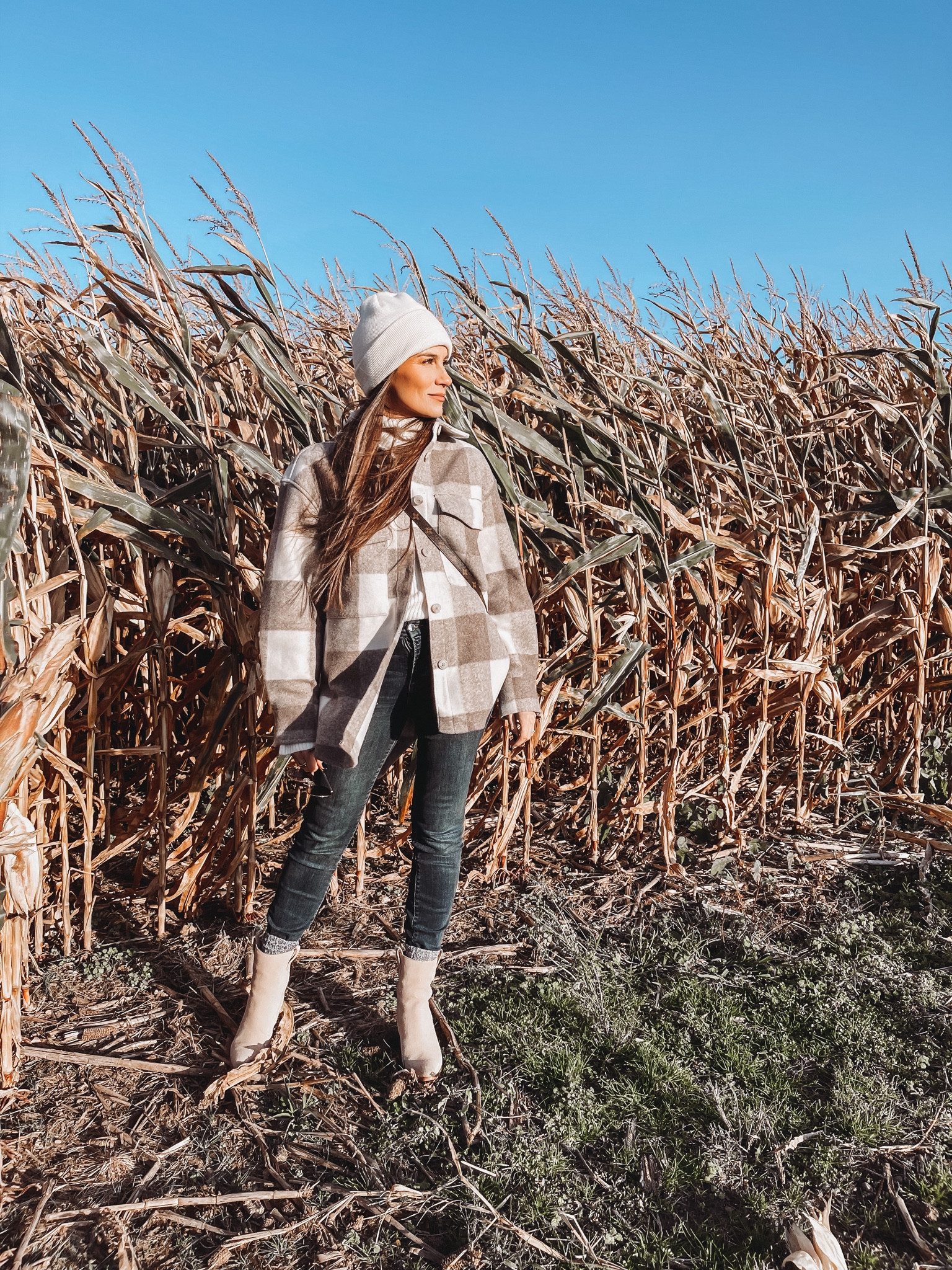 Hello gorgeous 🤍 let the fall outfits begin 🍁 love this plaid shacket, turtleneck sweater, skinny jeans and boot combo for the cooler temps.

#falloutfit #shacket #fallfashion

#LTKstyletip #LTKshoecrush #LTKSeasonal