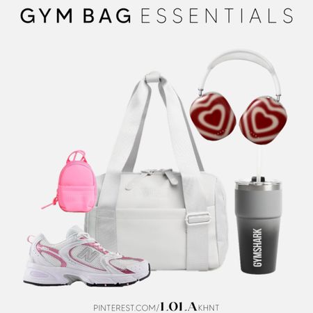 Gymshark white mini gym bag 🩷🤍❤️

#LTKActive #LTKfitness #LTKitbag
