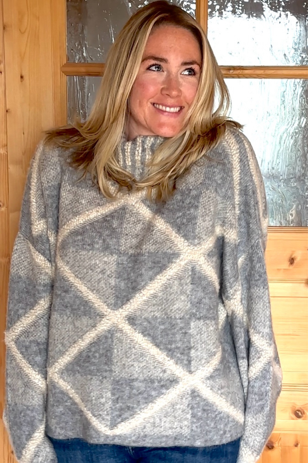 A bit of private shopping with the girls and retail therapy 💗

#LTKOver40 #LTKSeasonal #LTKFindsUnder100