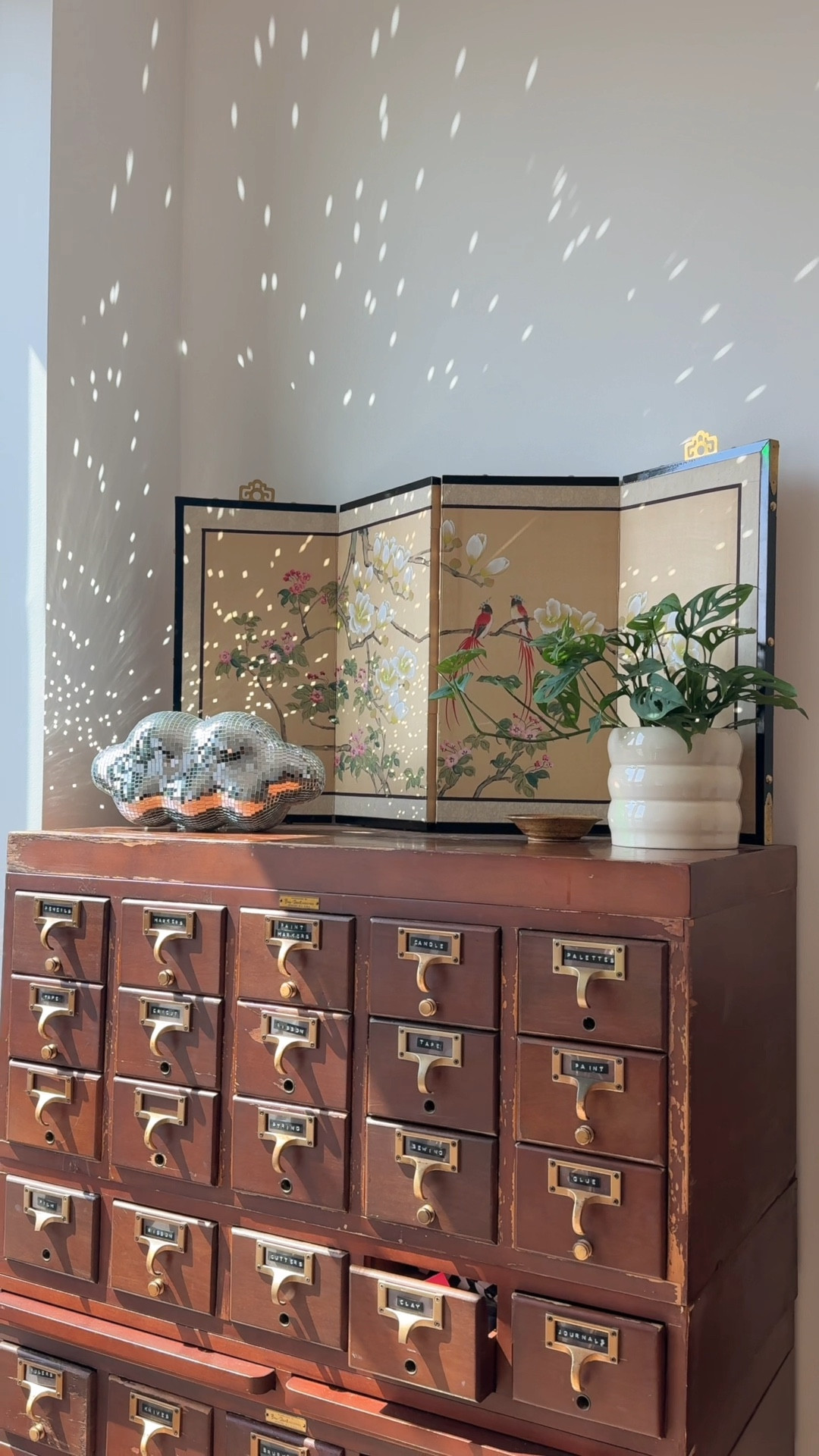 Peitioning for more people to add suncatchers + disco balls to their homes this summer

#LTKHome