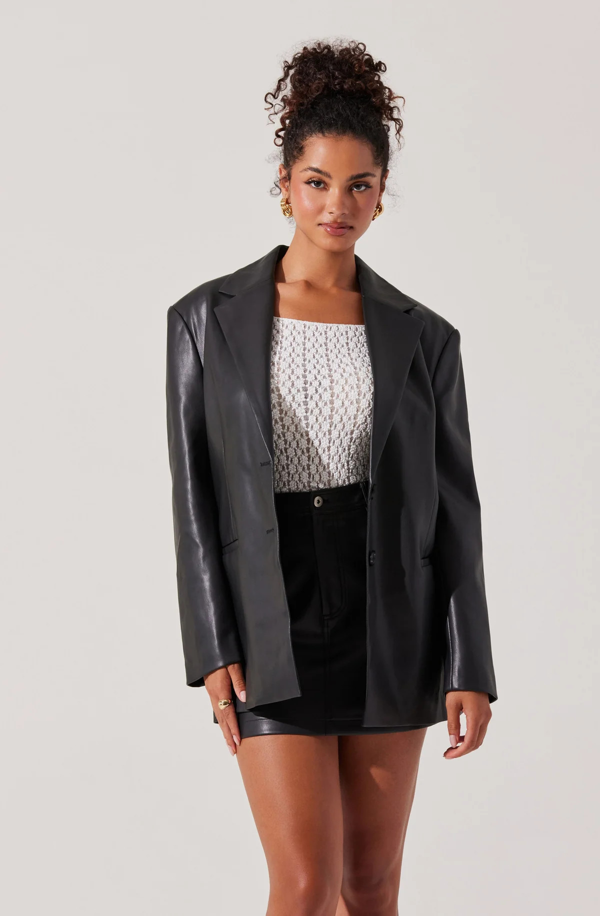 Ezra Faux Leather Oversized Blazer | ASTR The Label (US)