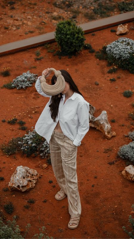 A Sezane total look that perfectly matches the Cretan landscape.🍑

#LTKtravel