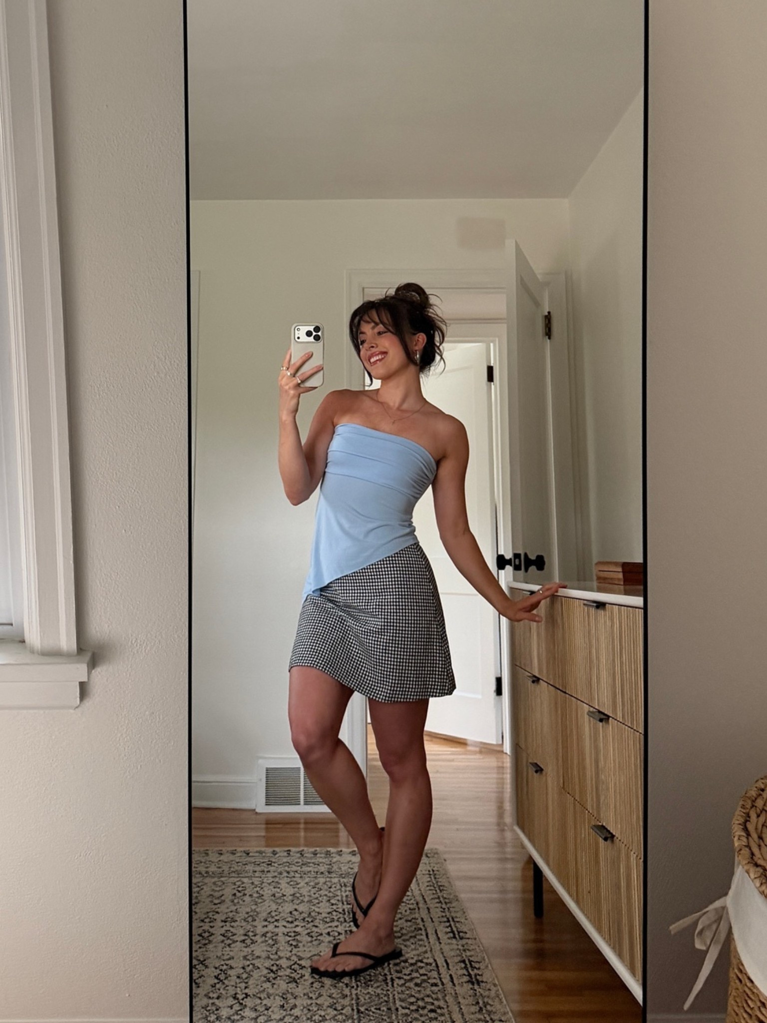 Exact top is old UO
Skirt size small
Flip flops size 7 (tts)

#LTKootd #LTKTravel