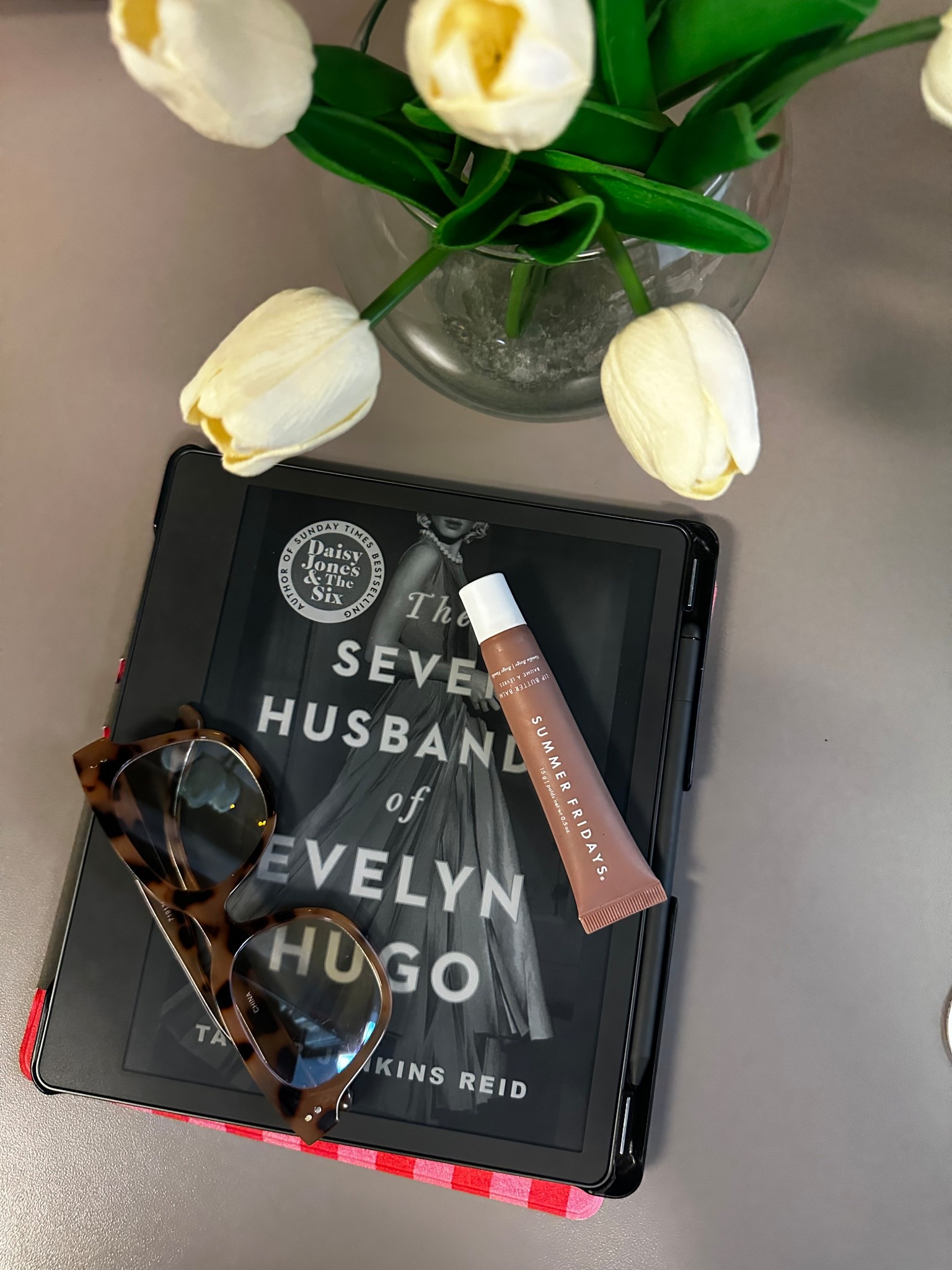 Little pretty moment tulip 🌷 Living for my kindle scribe! Amazon book e reader + perfect for work and for travel

#LTKSaleAlert #LTKWorkwear #LTKSwim