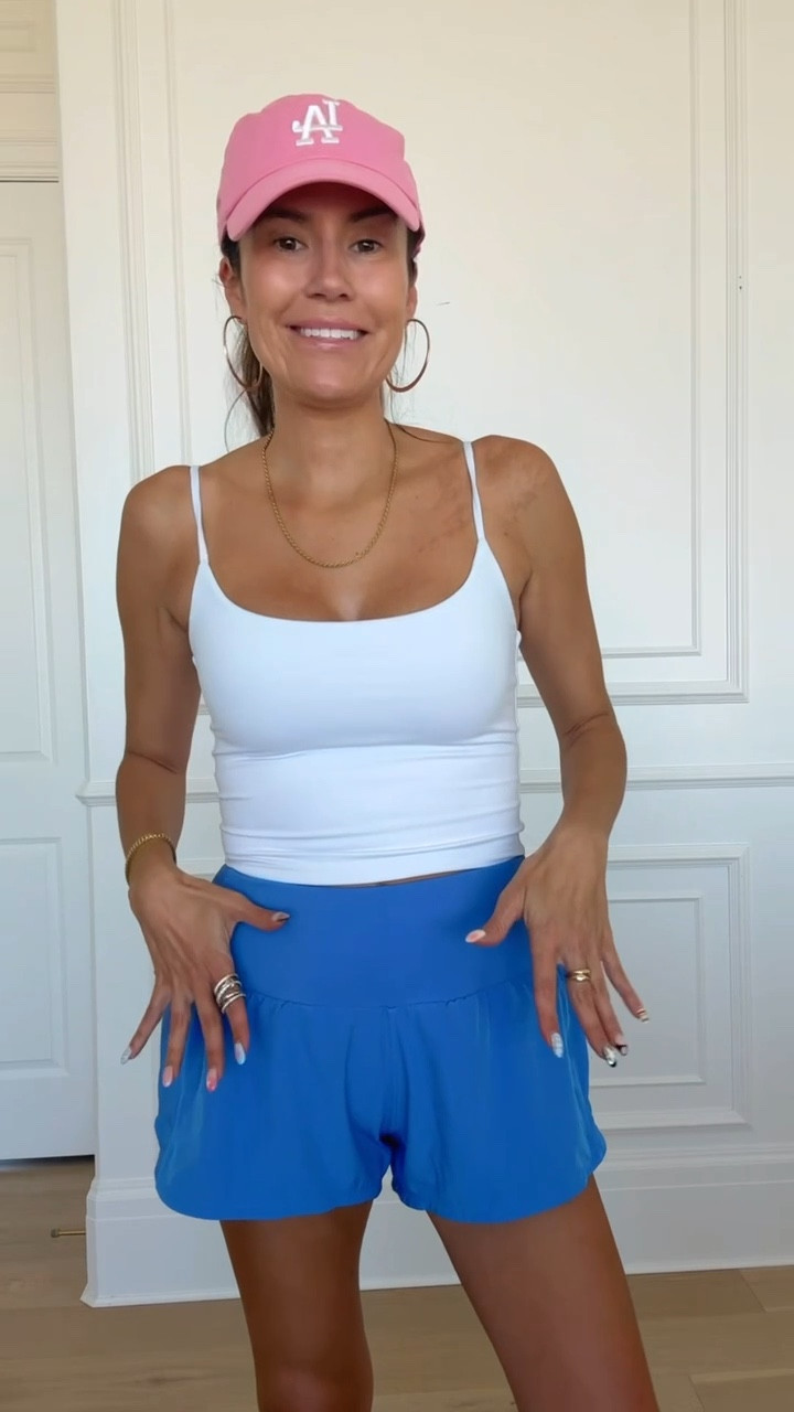 My favorite gym shorts!! Obsessed with these, have them in lots of colors!! Wearing size medium in shorts & hoodie

@amazon

Workout outfit, gym outfit, athleisure outfit

#LTKfitnessgoals #LTKselfcare #LTKmomlife