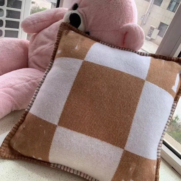 Wool Blanket Quailty Same As Shop Have Dust Bag And Tag Camel H Blankets Blanket Cushion Thick Be... | DHGate