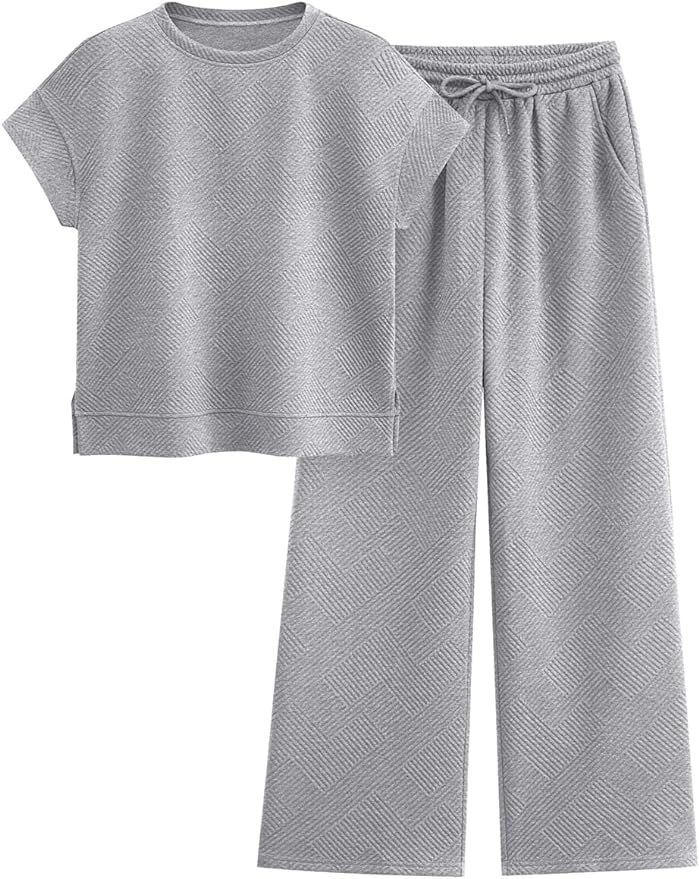 PRETTYGARDEN 2 Piece Outfits For Women Casual Tracksuit Short Sleeve Tops And Wide Leg Long Pants... | Amazon (US)
