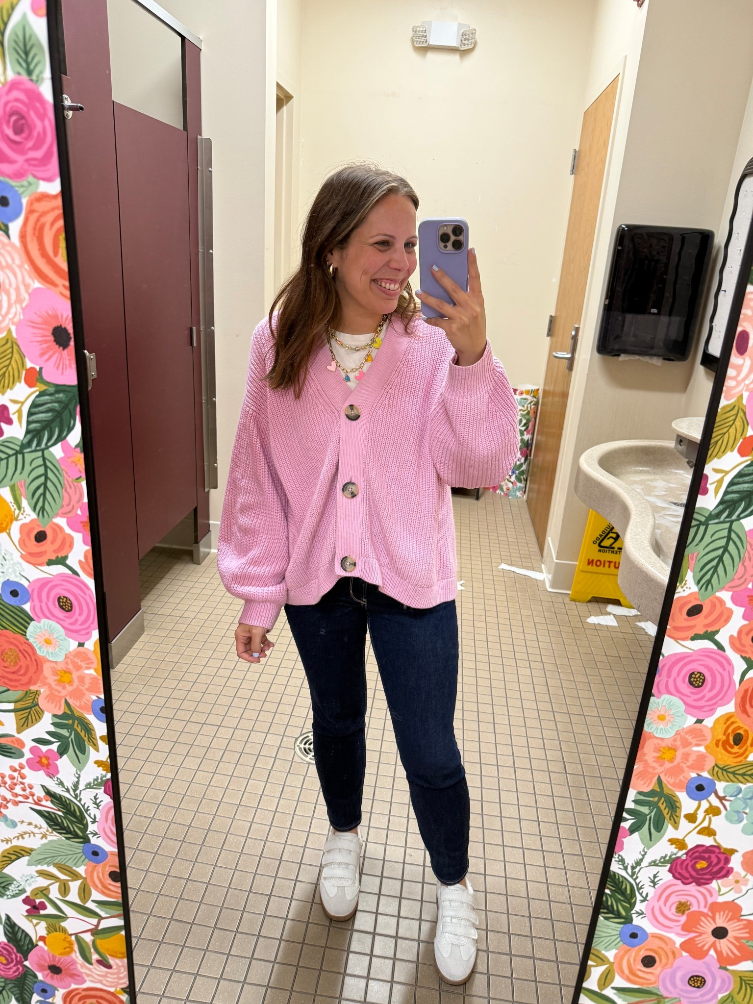 Spring teacher outfit #ootd #whitesneakers #jeans #charmnecklace

#LTKPetite #LTKStyleTip #LTKMidsize