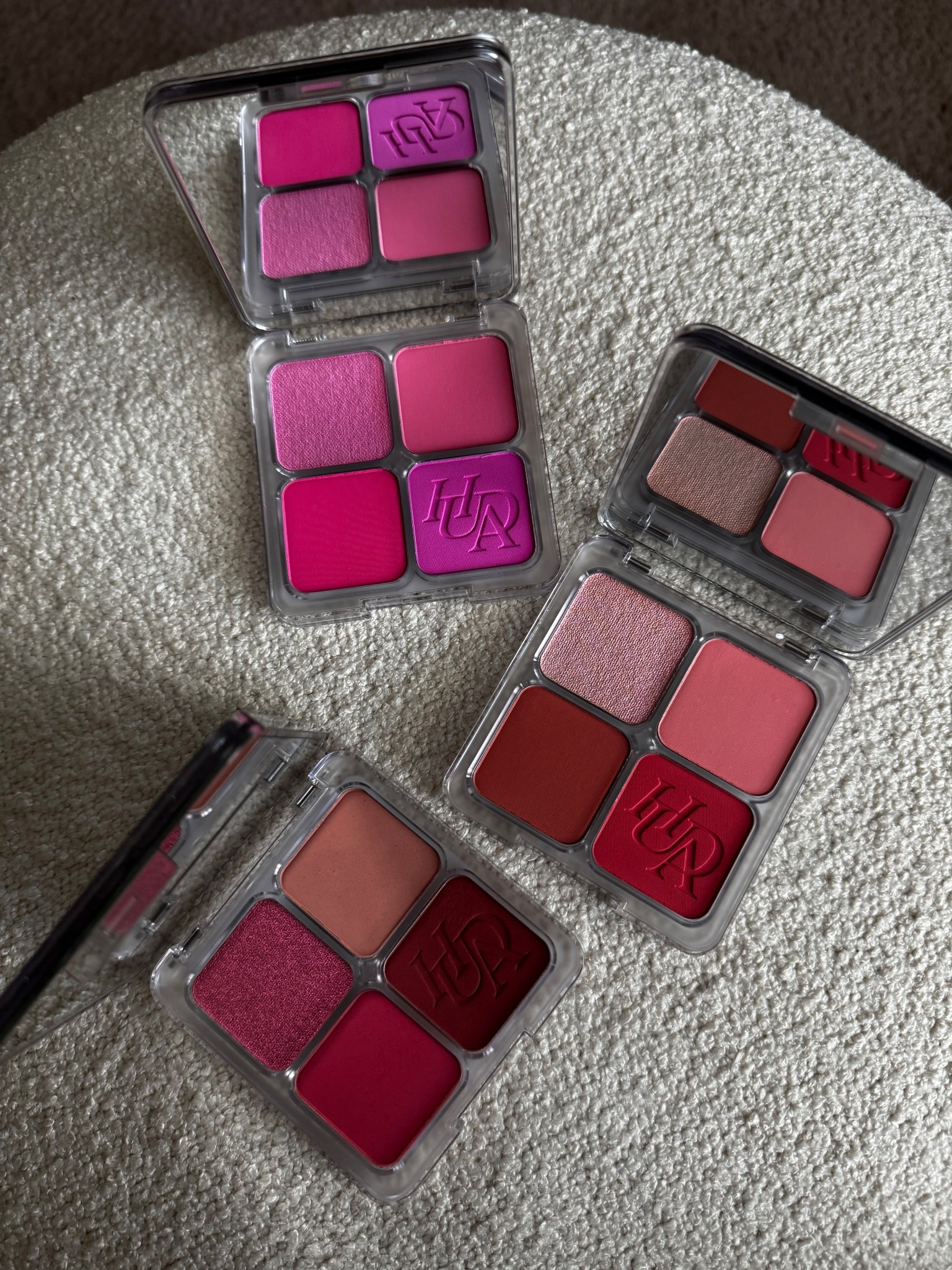 Huda Beauty limited-edition blush palettes with three ultra-pigmented matte powder blushes and a highlighter. You can wear it alone or swirl shades for an ethereal look. ✨



#LTKSaleAlert #LTKBeauty