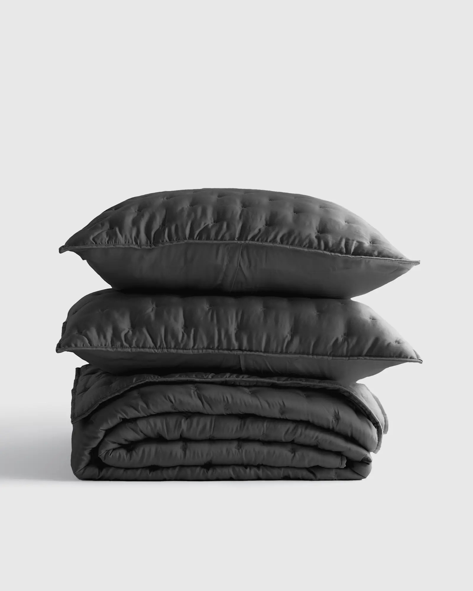 Bamboo Dream Quilt Set in Charcoal | Quince