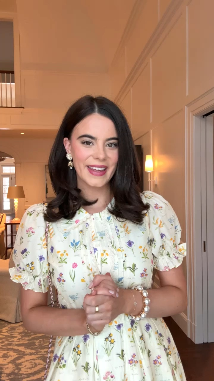 Spring ootd! My dress is from Ivy City and would be the perfect option for Easter or any upcoming spring events you have! The price point is great, I am wearing a size small!💐