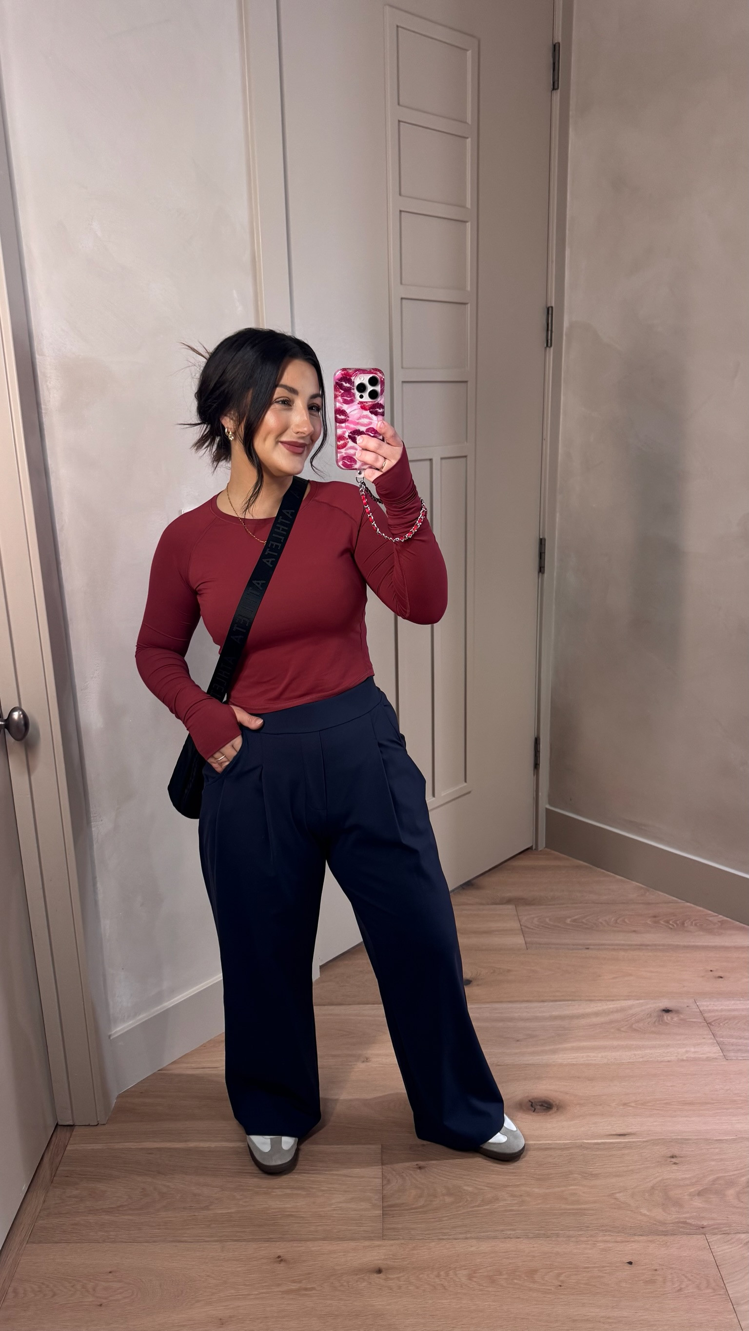 Athleisure outfit! 
Great for travel days, walks, lounge, errands or sports practice! 

Top size small
Pants size medium 27" 

5'0" 140lbs
Petite friendly

#LTKootd #LTKmomlife #LTKPetite