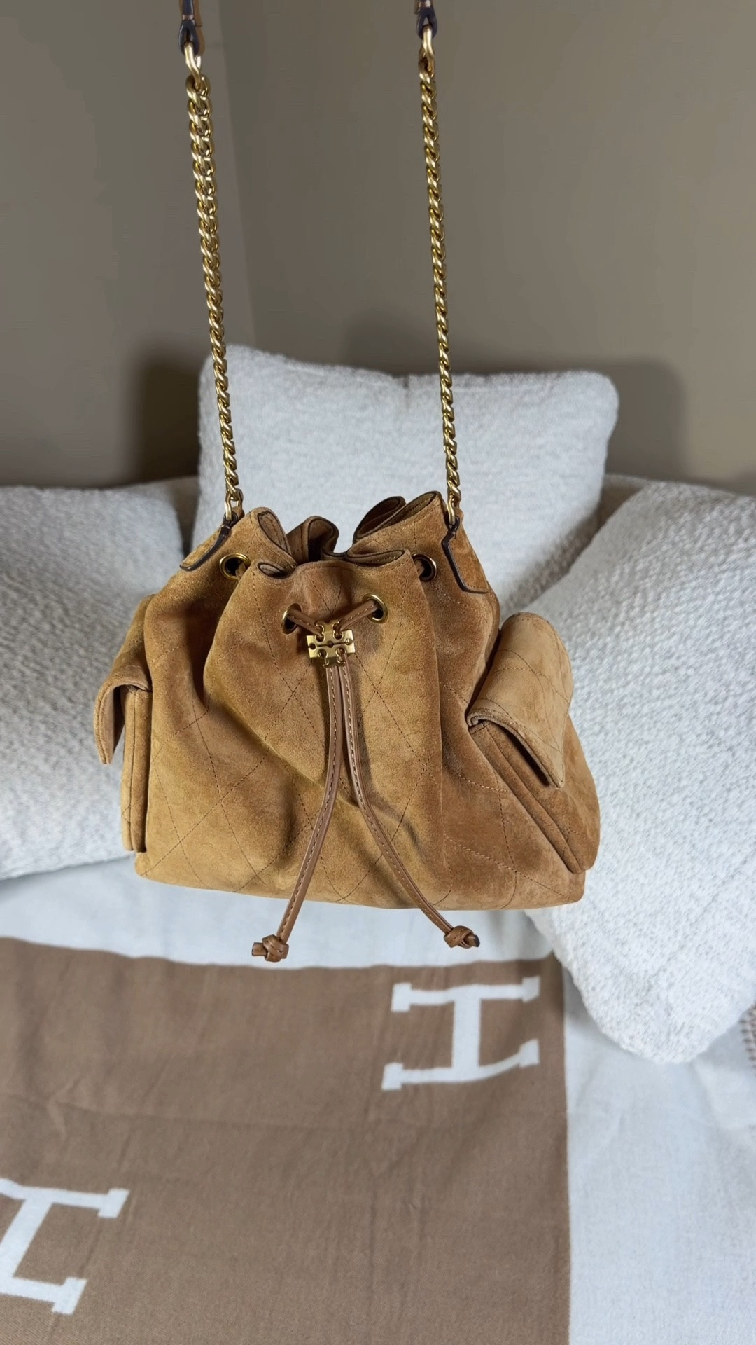 I finally found her in stock at Shopbop 😱 Comment SHOP & I’ll dm you the link to available Charlie drawstring bags 💗

I went to check out the new fall arrivals at Tory Burch and they are too good not to share! I saw some of the new Romy bowling bags and they are the epitome of chic 😍 I like the bigger size a lot!
They also had some new Charlie bags like the cow hide print, leopard prints and crocodile embossed. A lot of them also had silver hardware which an be hard to find for fall!

The pierced Tory Burch bags are some of the coolest bags I’ve ever seen. I feel like I really need to up my cool factor to be able to pull them off so it is my goal now to become cool enough to get one 😎

They had the new Lee radziwill bucket bags which are so cute! And then I saw the suede Charlie bucket bag sitting by herself on the shelf. I thought she was cute online but in person she’s so much cuter! 

My sales associate went to the bag to grab a new one for me but they’re weren’t any then he told me that actually this was the last one they had been holding for a while but the person never picked it up 😱 he looked at their inventory to see if any other stores had it and couldn’t find any, so he said this may be the last available one in the country right now 😅