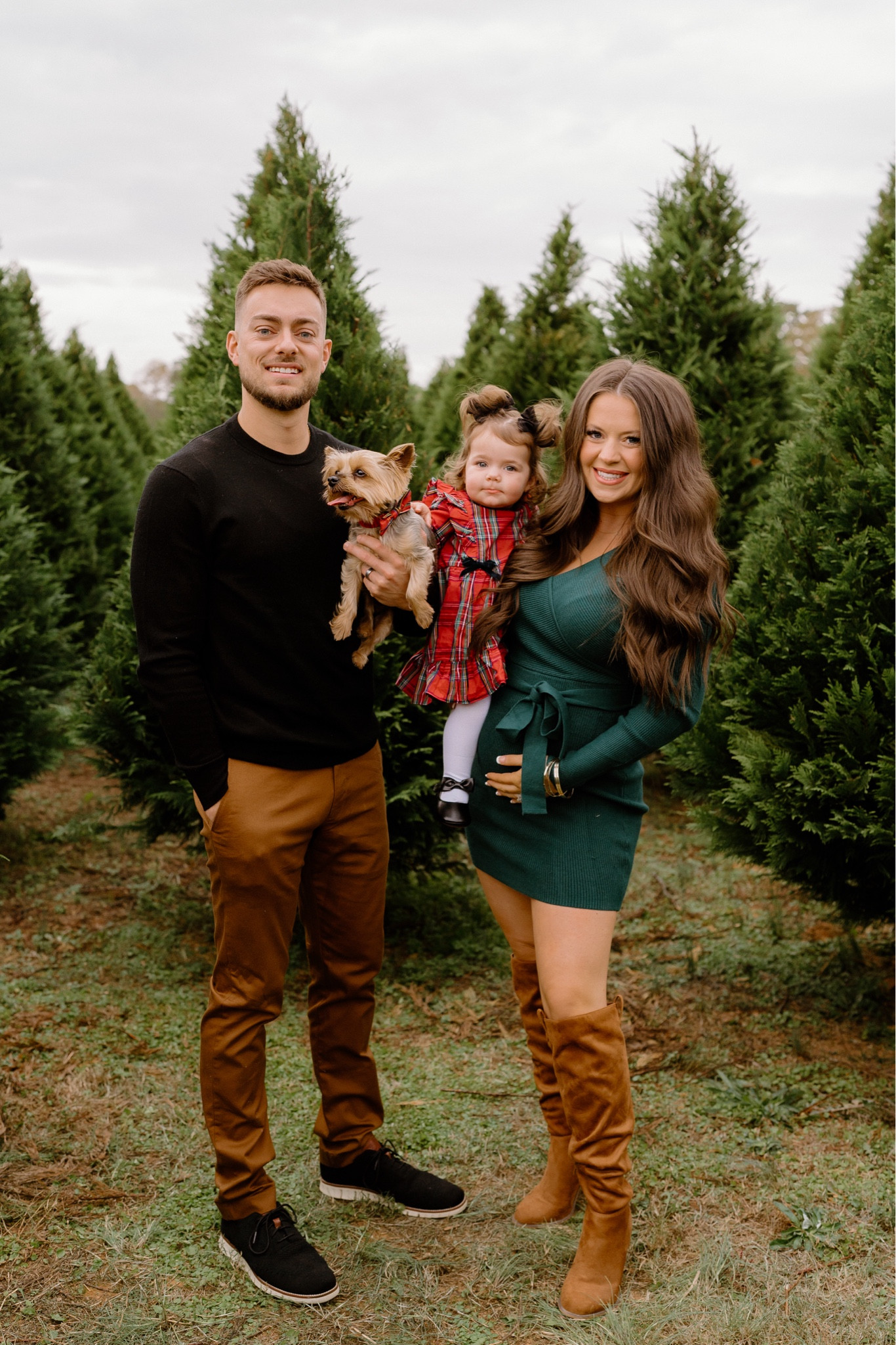 Happy Holidays from my family to yours! ❤️🎄🎅🏽🎁✨

Family Christmas photos, Christmas photos, Christmas photo outfits, family Christmas outfits, Christmas outfit inspiration, Christmas outfit inspo, holiday style, holiday outfits, festive style, holiday fashion, family Christmas photo fashion, baby girl Christmas outfit, Christmas plaid, bump friendly style, bump friendly fashion, pregnancy style, pregnancy fashion, family photo outfits

#LTKFamily #LTKStyleTip #LTKHoliday

#LTKSeasonal #LTKFamily #LTKHoliday