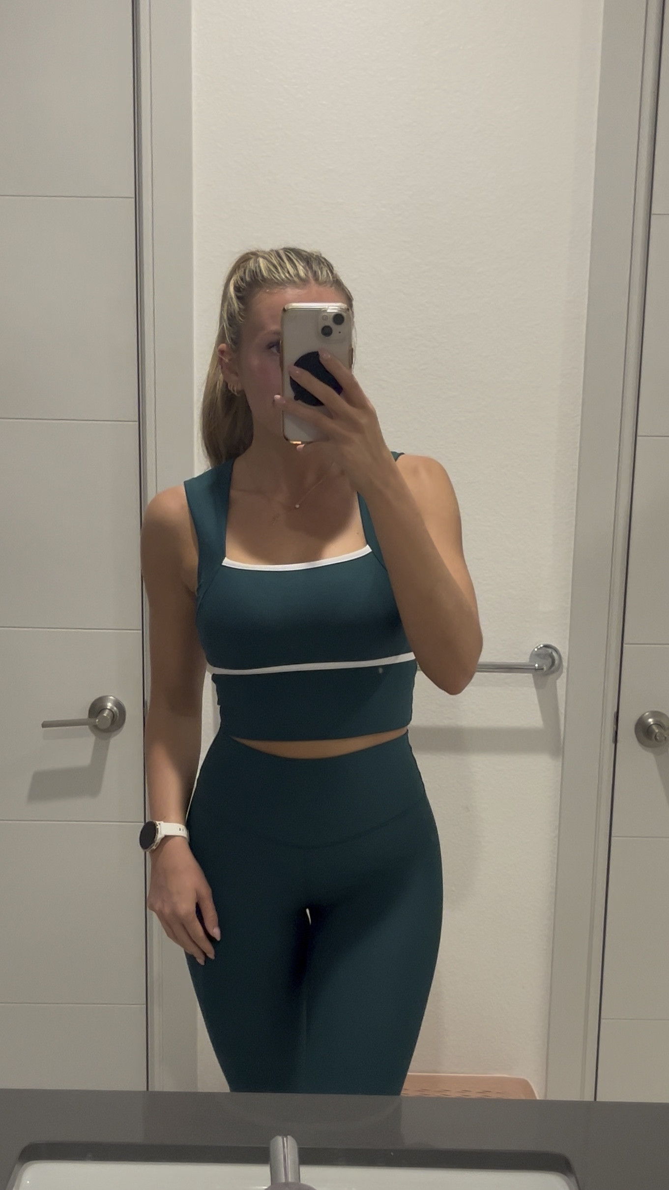 One of my favorite workout sets! The Abercrombie YPB line is soooo good!

#LTKFindsUnder100 #LTKActive #LTKStyleTip