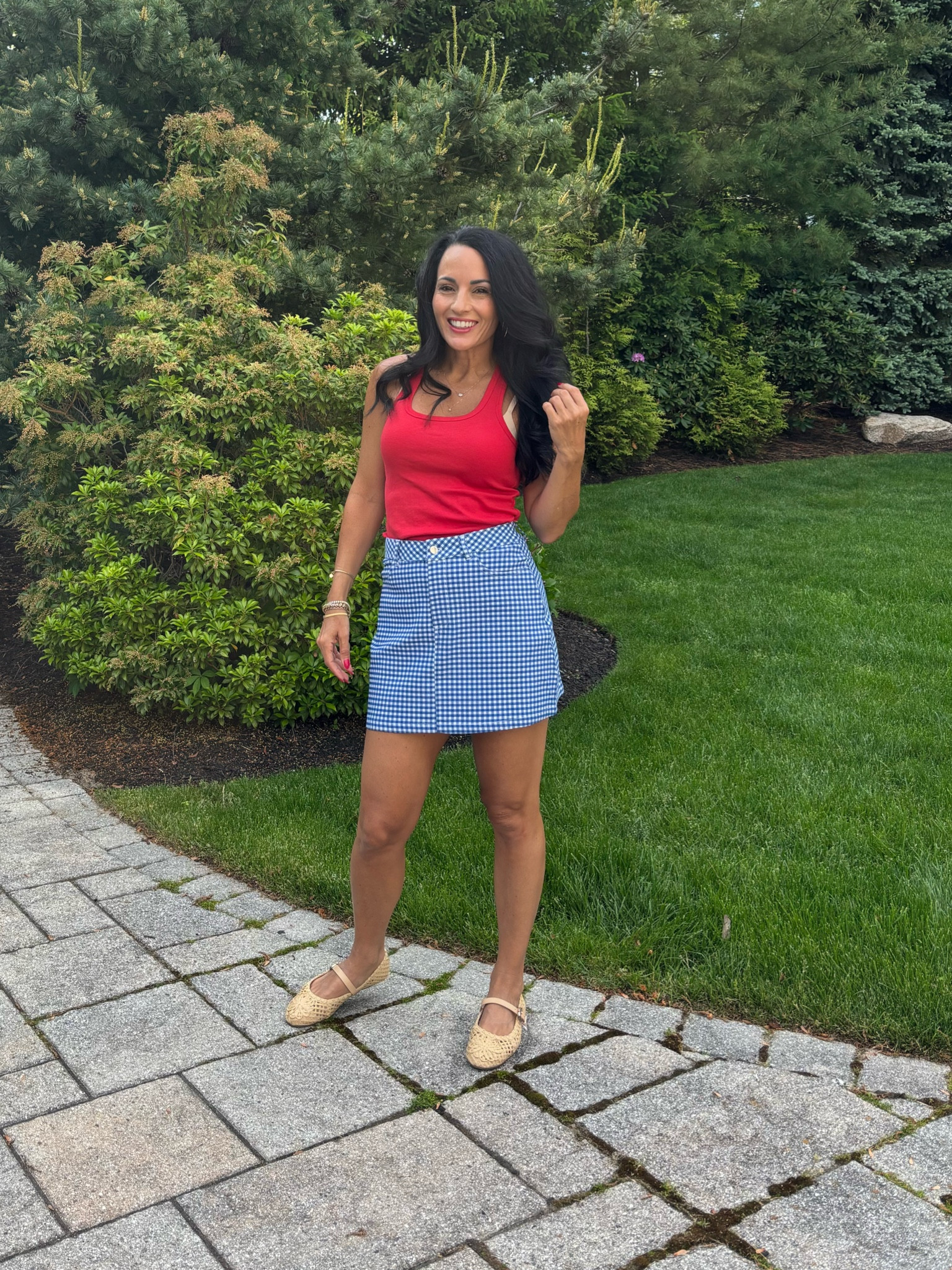 Amazon gingham skirt styled for July 4th


#LTKOver40 #LTKSeasonal #LTKootd