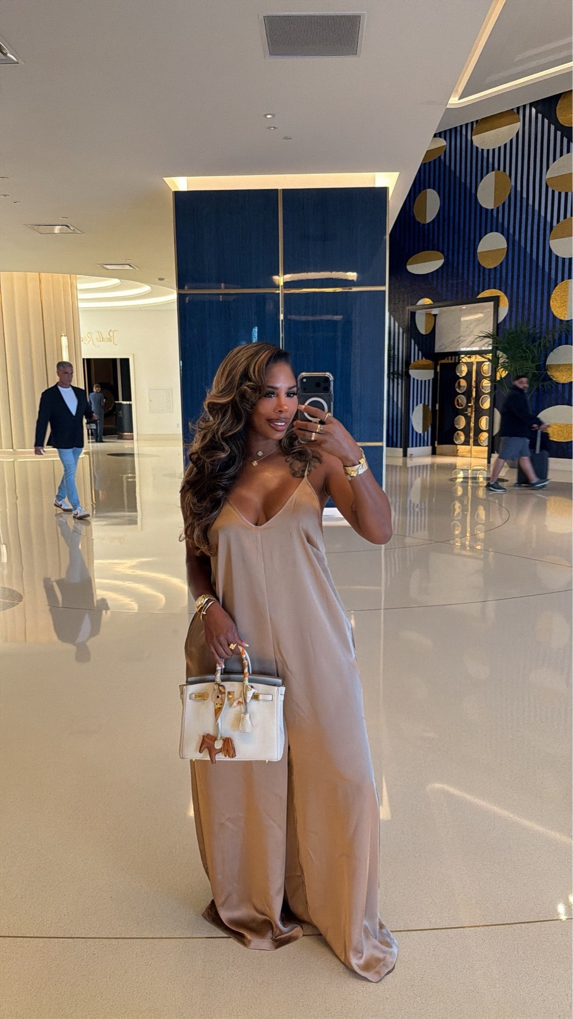 Literally the most perfect $40 jumpsuit! I’m wearing a size Large for an oversized look 🫶🏾

#LTKgrwm #LTKdayinmylife #LTKootd
