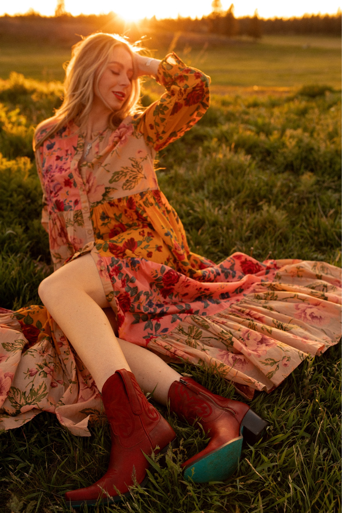 Use code SHALEY10 for 10% Pane boots and booties!

#LTKShoeCrush #LTKStyleTip #LTKSeasonal