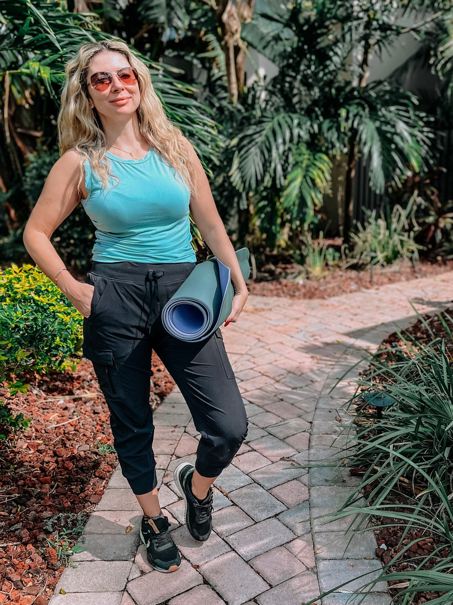 Perfect workout or casual top with super soft material! 

#LTKstyletip #LTKfindsunder100 #LTKfitness