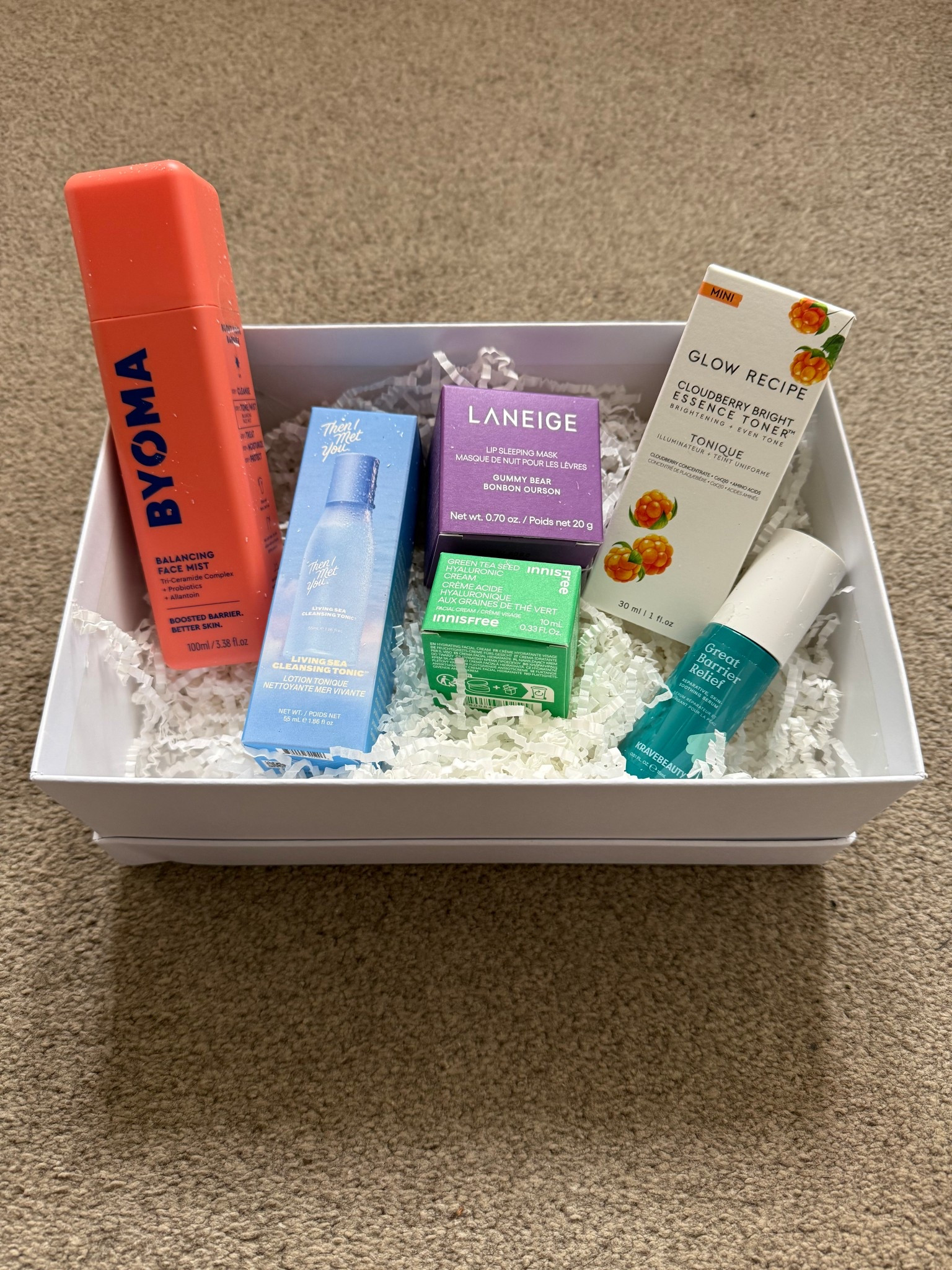 🇰🇷What do you think of Cult Beauty’s Korean Skincare Edit?
✈️ I’m off on holiday so my review video won’t be up for a couple of weeks (by which time it likely won’t be available) - Did you pick this up?
🎁 It retails for £30 and is worth over £75

#cultbeautyedit 
#koreanskincare 
#kravebeauty
#cultbeautykoreanskincareedit 
#glowrecipe 
#cultbeautyedits 
#innisfree 
#byoma 
#laneige 
#thenimetyou 
#laneige 
#skincarecommunity 


#LTKuk #LTKbeauty