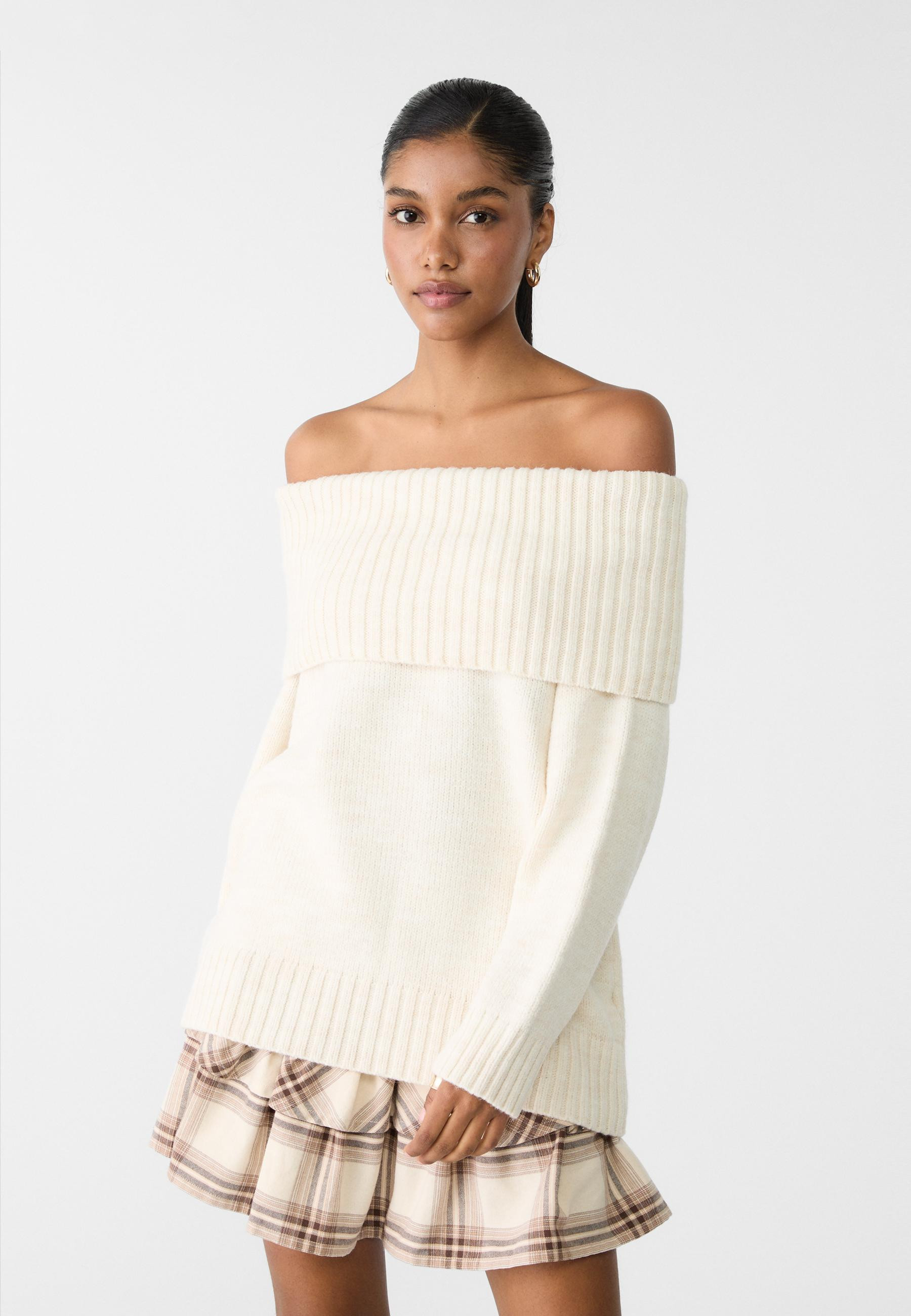 Exposed shoulder knit sweater - Women's fashion | Stradivarius United Kingdom | Stradivarius (UK)