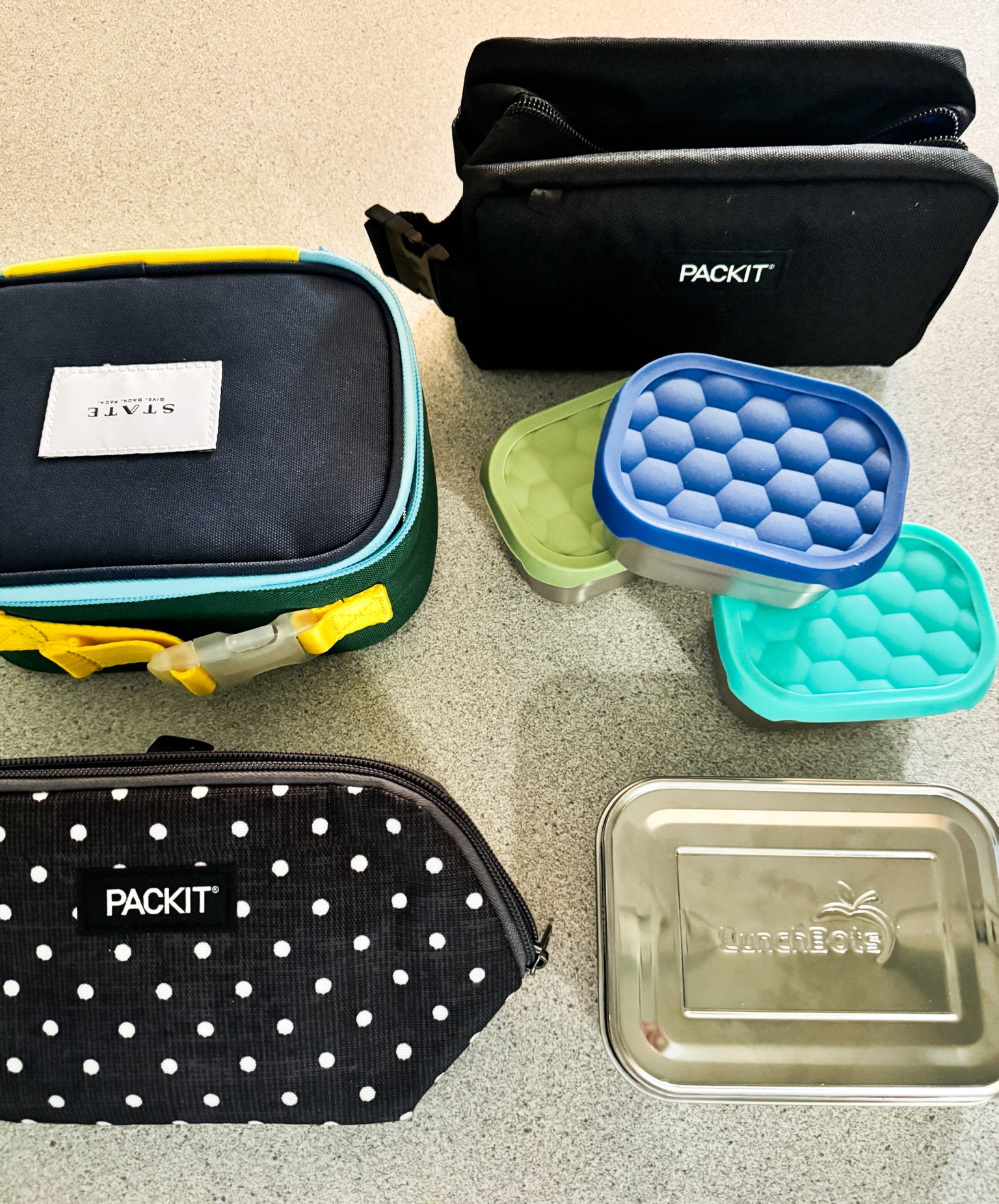 Snack bag/ lunch bag options 
Stainless steel and silicone
Packits have a built in ice pack. 

#LTKtravel #LTKkids #LTKfamily