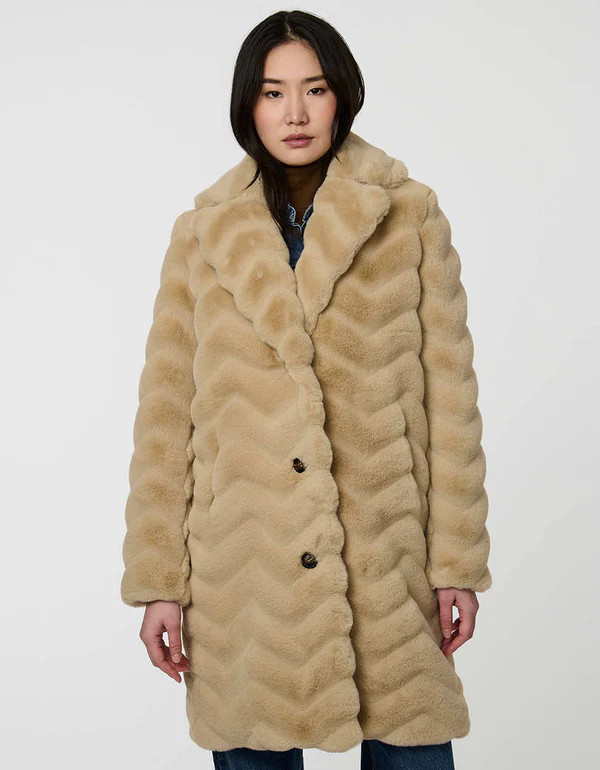Zigzag Vegan Fur Coat | Bernardo Fashions