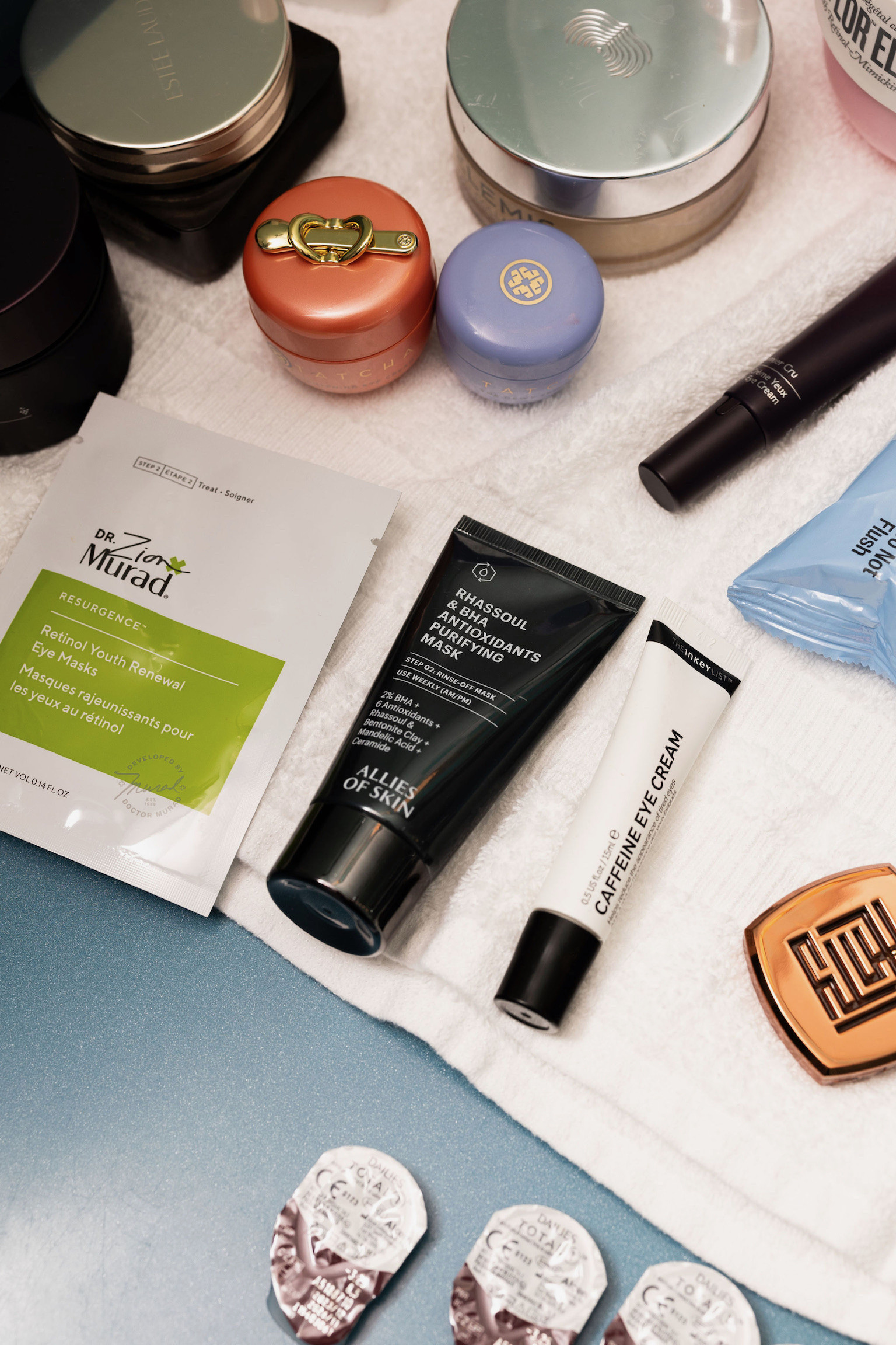 Beauty must haves while traveling to help with keeping my skin hydrated and get rid of puffiness!

#LTKBeauty #LTKFindsUnder50 #LTKFindsUnder100