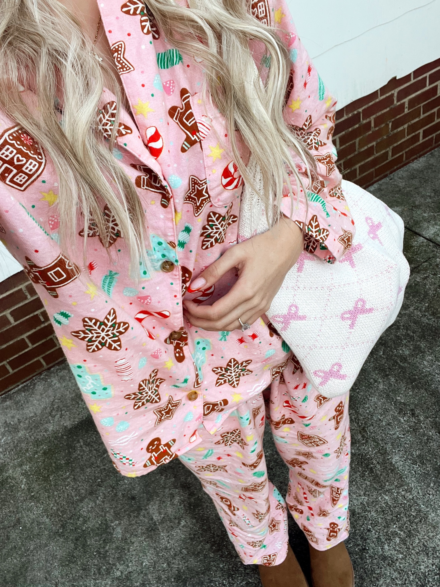 Christmas pajama set outfit 🫶🏼🩷

#LTKHoliday