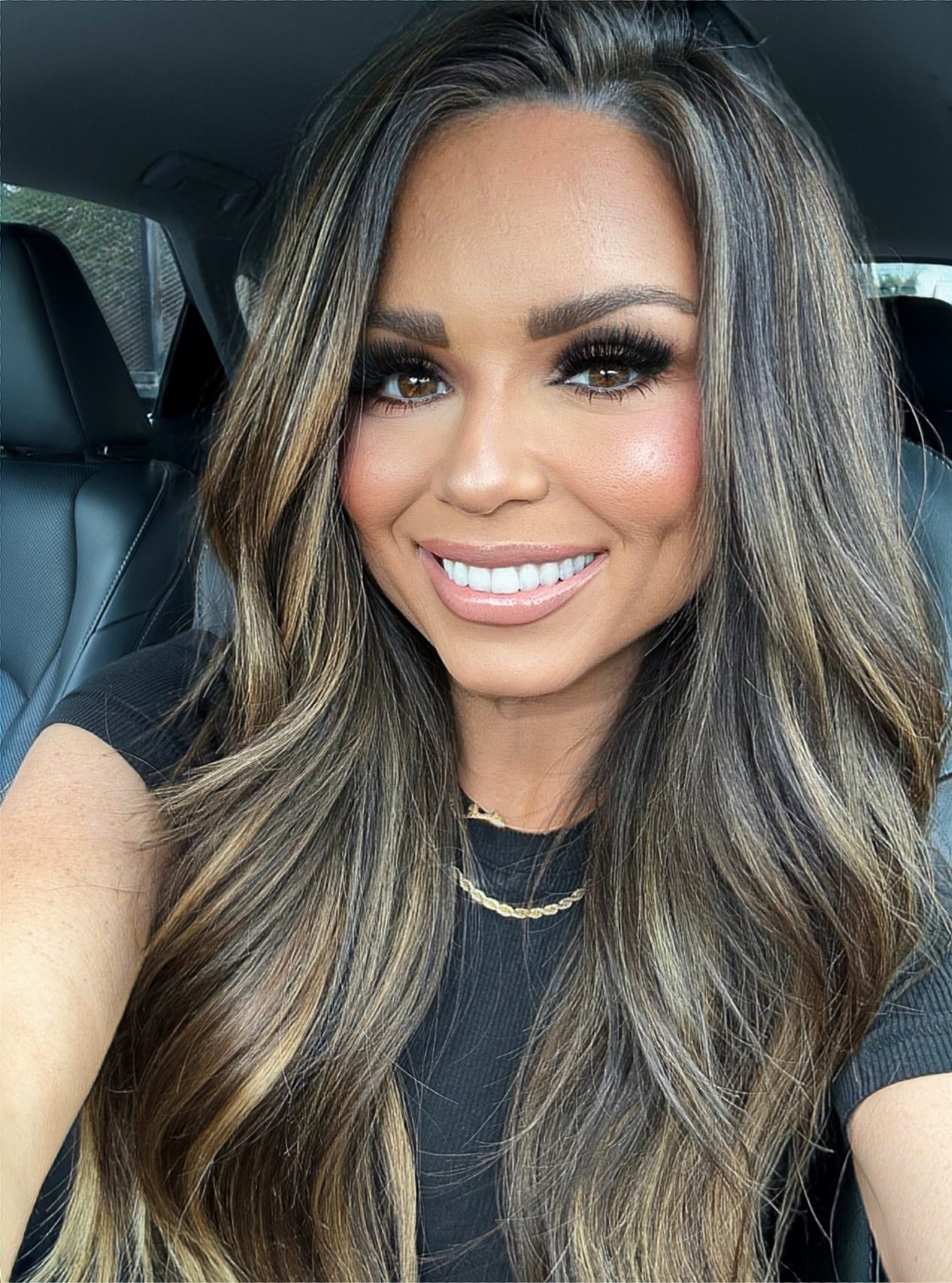 I have always loved makeup and I tried a few new things recently. And of  course sharing some key products I have used for years! 🩷

Dior Skin Glow- 3N
Dior Concealer- 1.5N
Too Faced blush- Golden Hour
Benefit brow pencil- 3
Kim KW 
Fenty Sweet Mouth Gloss 


#LTKbeauty #LTKFind #LTKsalealert