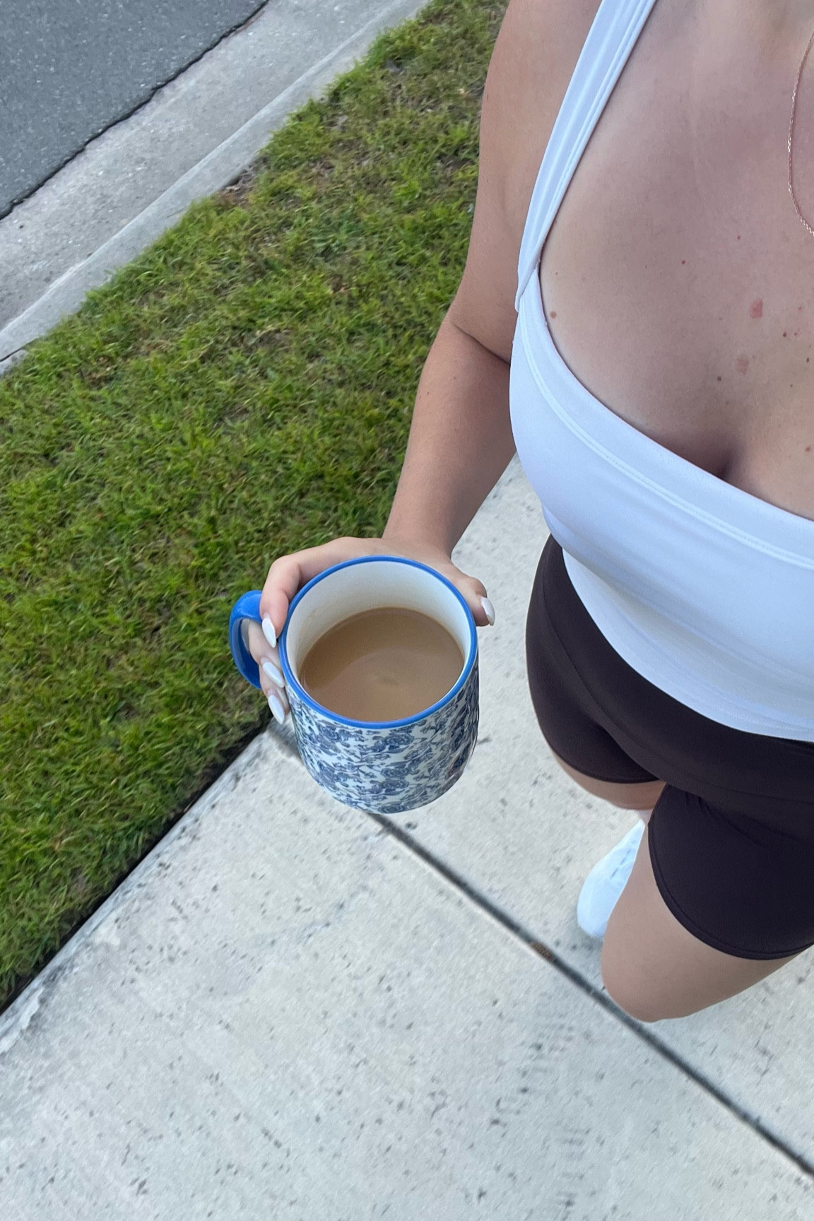 Today’s walking & HIIT workout outfit! Wearing a small in top & bottom. 

#LTKFitness #LTKActive #LTKFindsUnder100