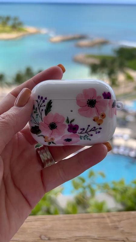 AirPods Pro // AirPods Pro Case is only $11 and comes with a keychain.  

#LTKFind #LTKtravel #LTKGiftGuide
