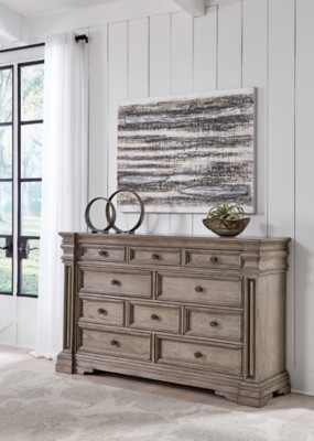 Blairhurst Dresser | Ashley | Ashley