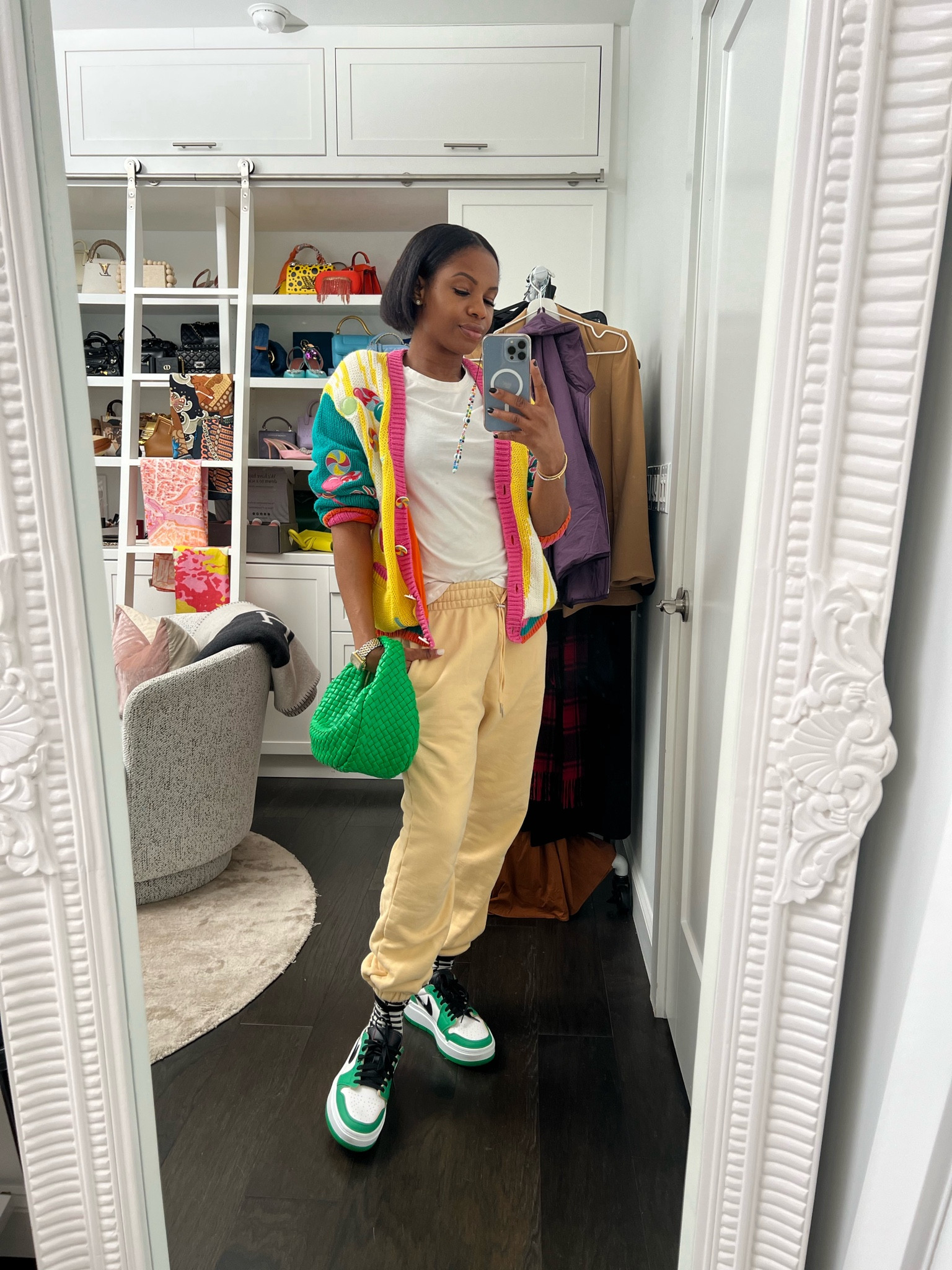 Starting the week with this colorful outfit that you guys absolutely love. And I understand why.

#LTKover40 #LTKstyletip