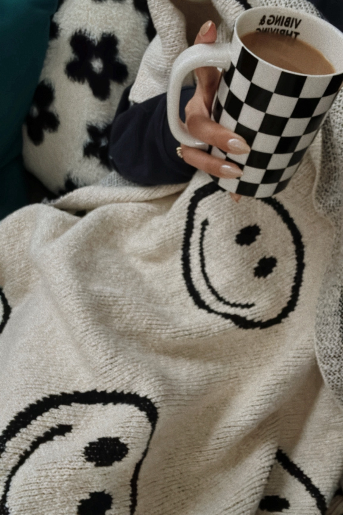 Cozy day in 

#LTKhome #LTKSeasonal #LTKGiftGuide