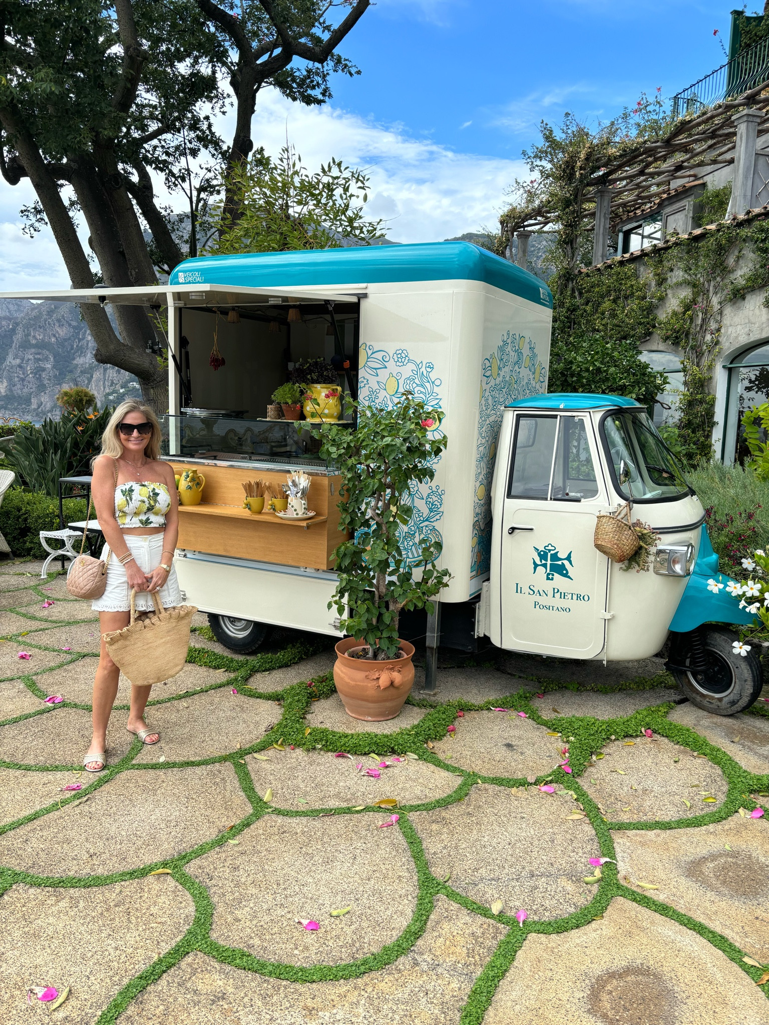 Positano 🇮🇹 This cute top is part of a 2 piece outfit with matching skirt. Wearing size S.
Shorts and sandals are Zara.


#LTKSeasonal #LTKStyleTip #LTKU