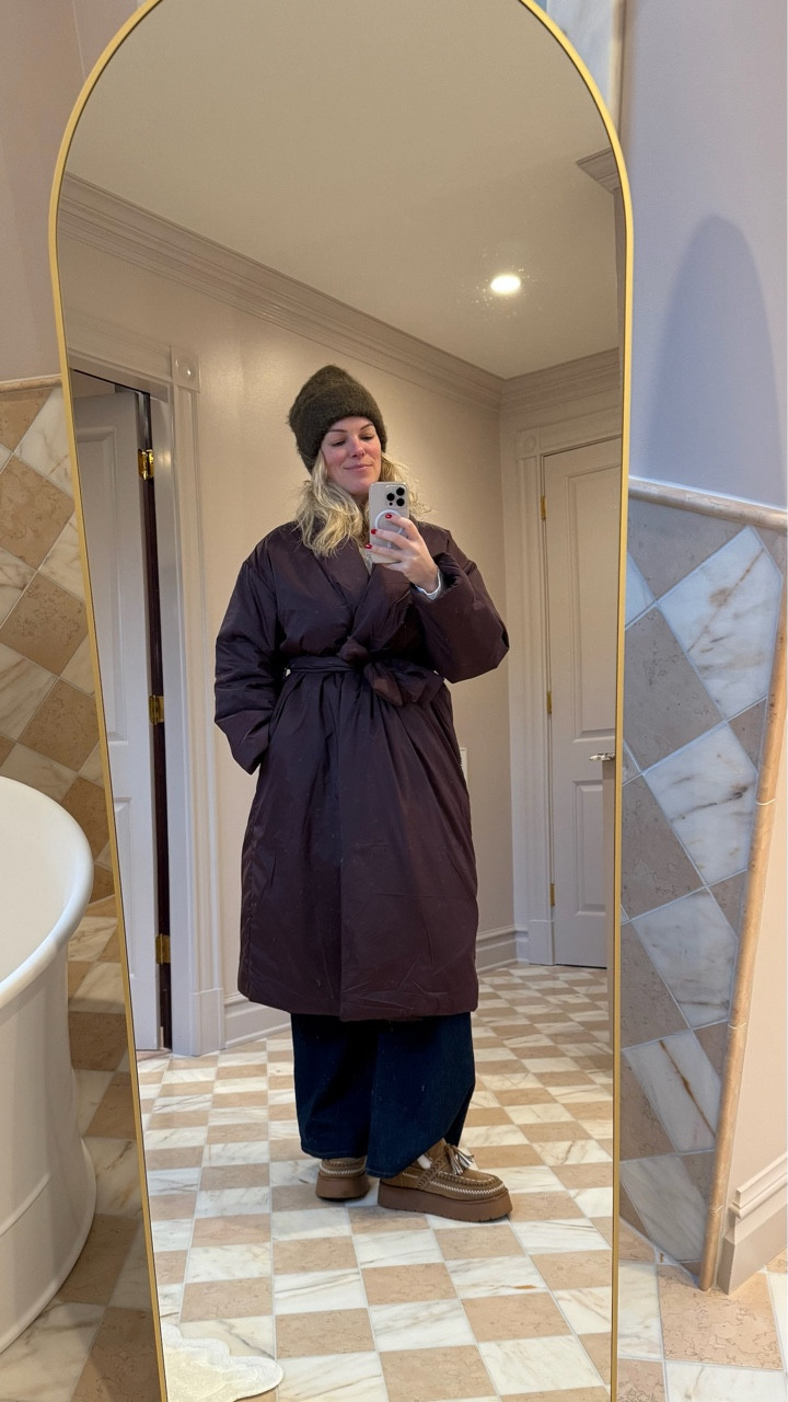 Warm outfit inspo! Linked similar to the coat 🤍

#LTKootd #LTKSeasonal