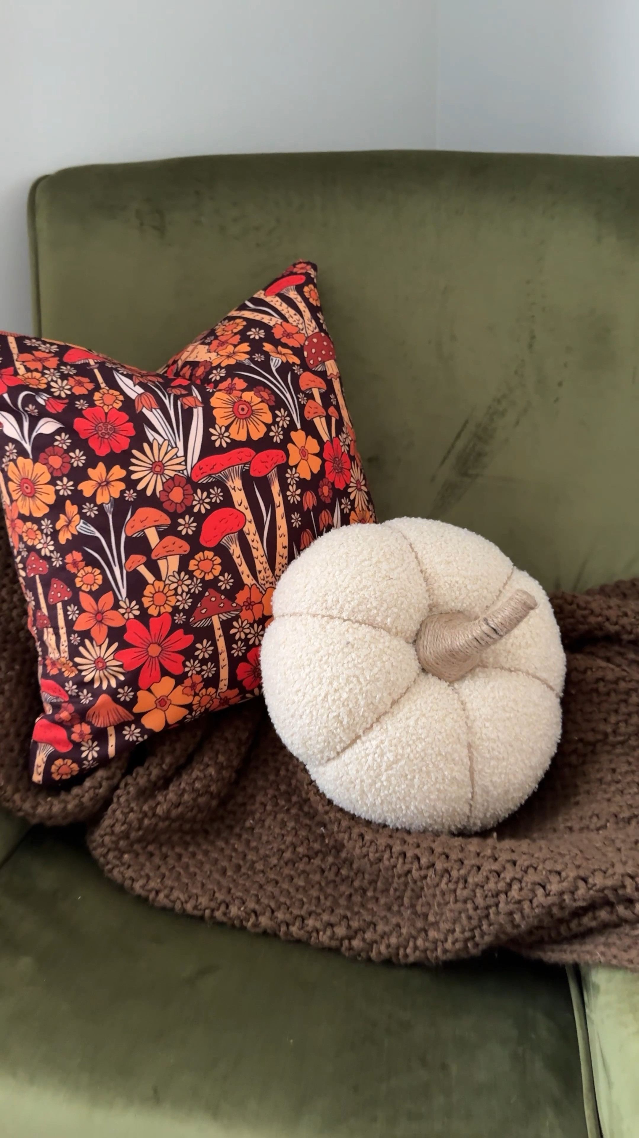 Fall Living Room Inspo 🍂🤎✨
•
Fall really is elite in every way. The cozy home decor, the mild temps, the food, the fashion. EVERYTHING. This is my 3rd year decorating the house for Fall and I didn’t have to buy much of anything this year 🙌🏾
I always aim for my space to be festive for the season but still functional. 

#LTKSeasonal #LTKVideo #LTKHome