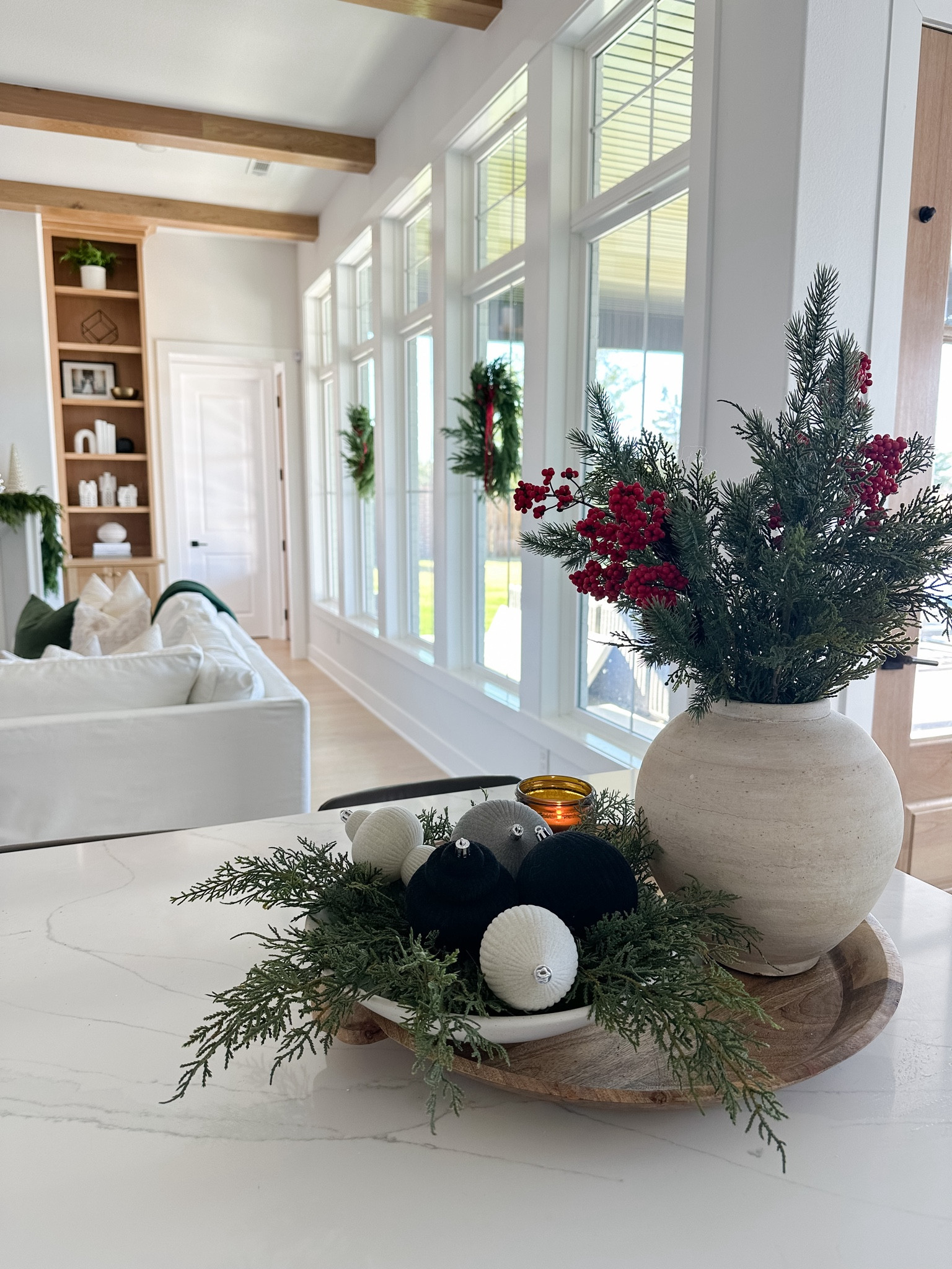 Christmas Decor 

#LTKHoliday #LTKSeasonal #LTKHome