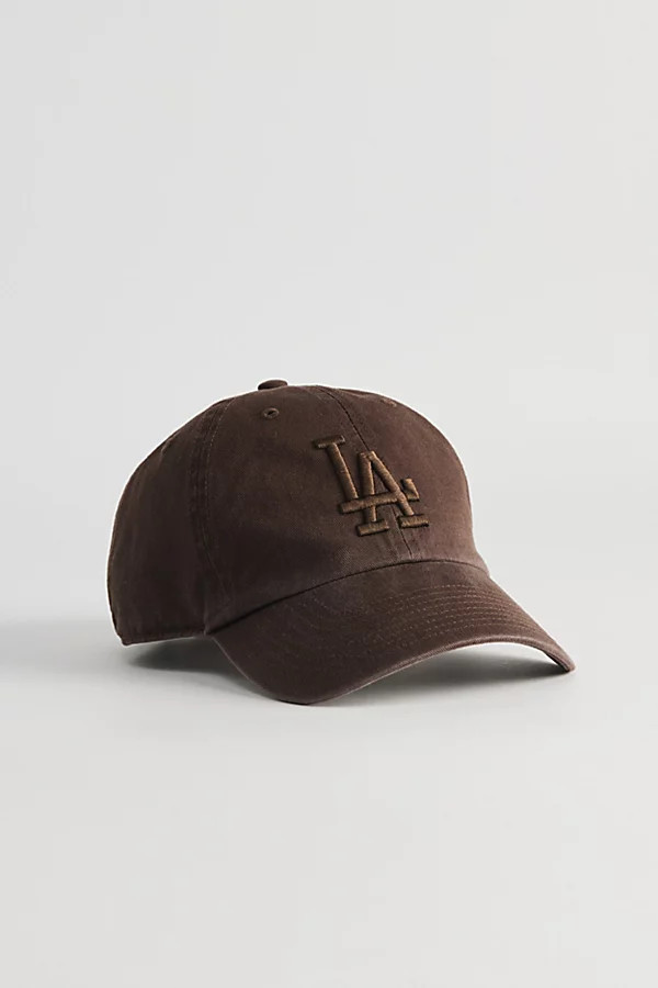 '47 Brand MLB Los Angeles Dodgers Team Logo Clean Up Hat in Brown at Urban Outfitters | Urban Outfitters (US and RoW)